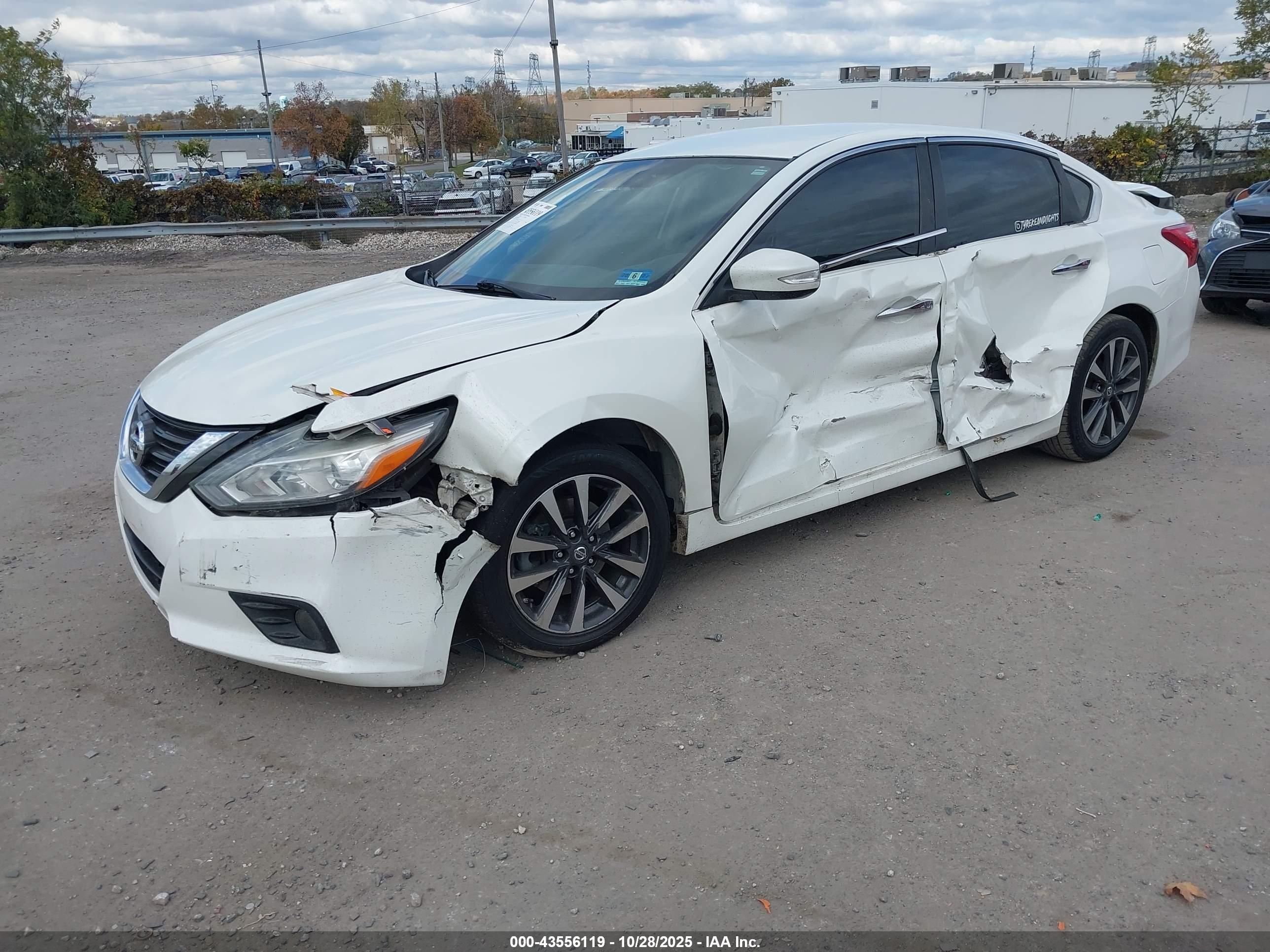 NISSAN ALTIMA image 2