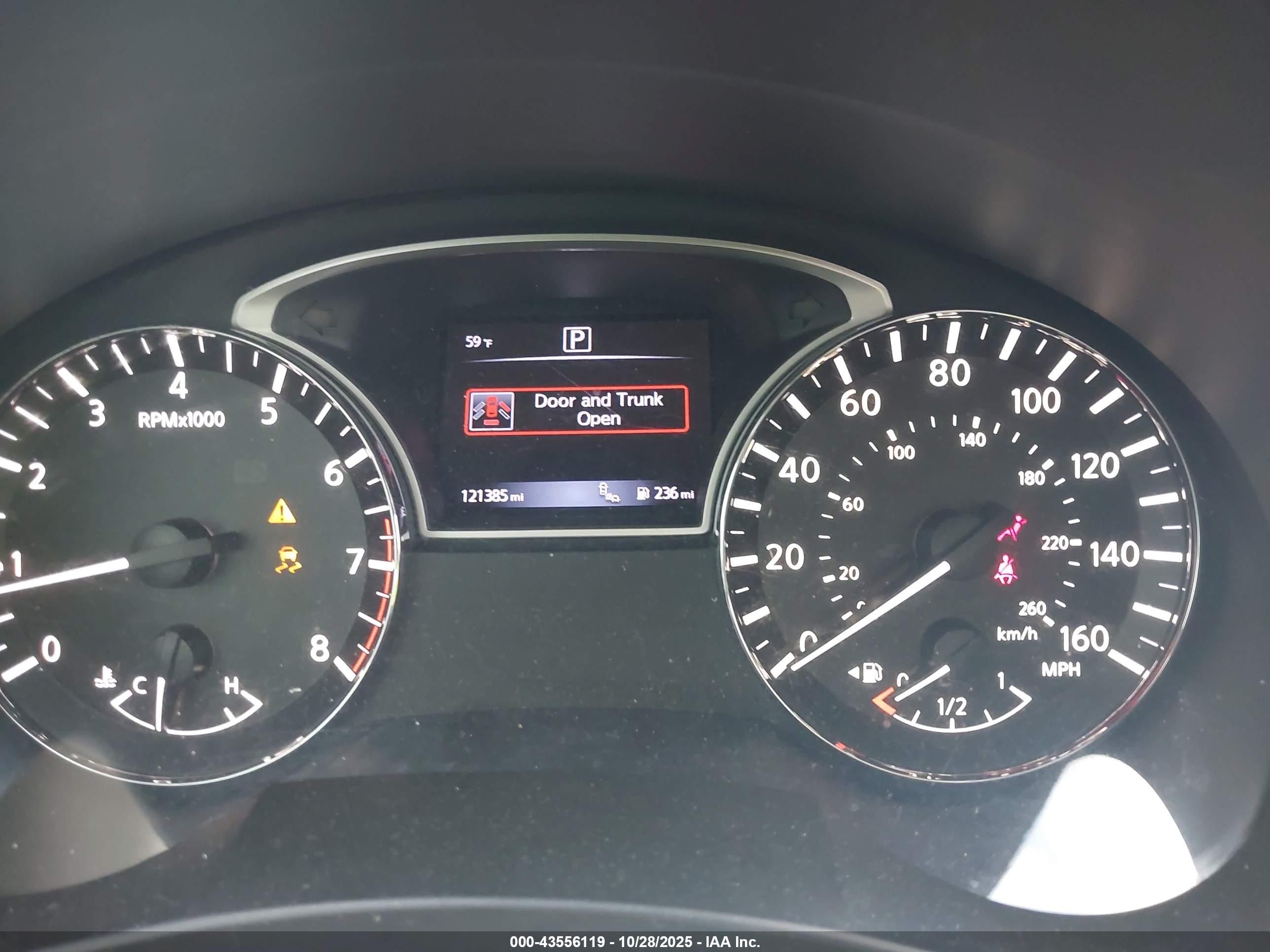NISSAN ALTIMA image 7