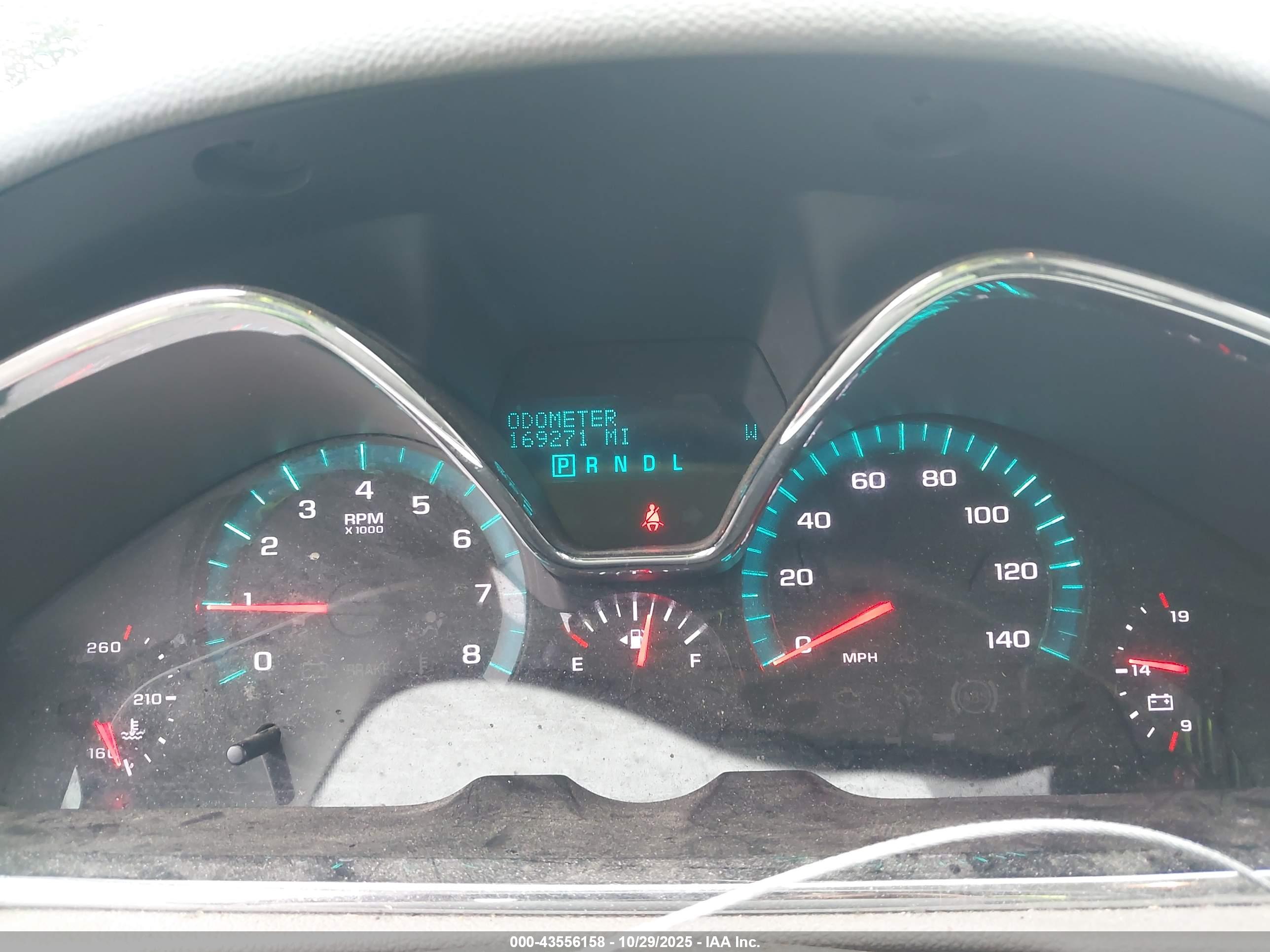 CHEVROLET TRAVERSE image 7