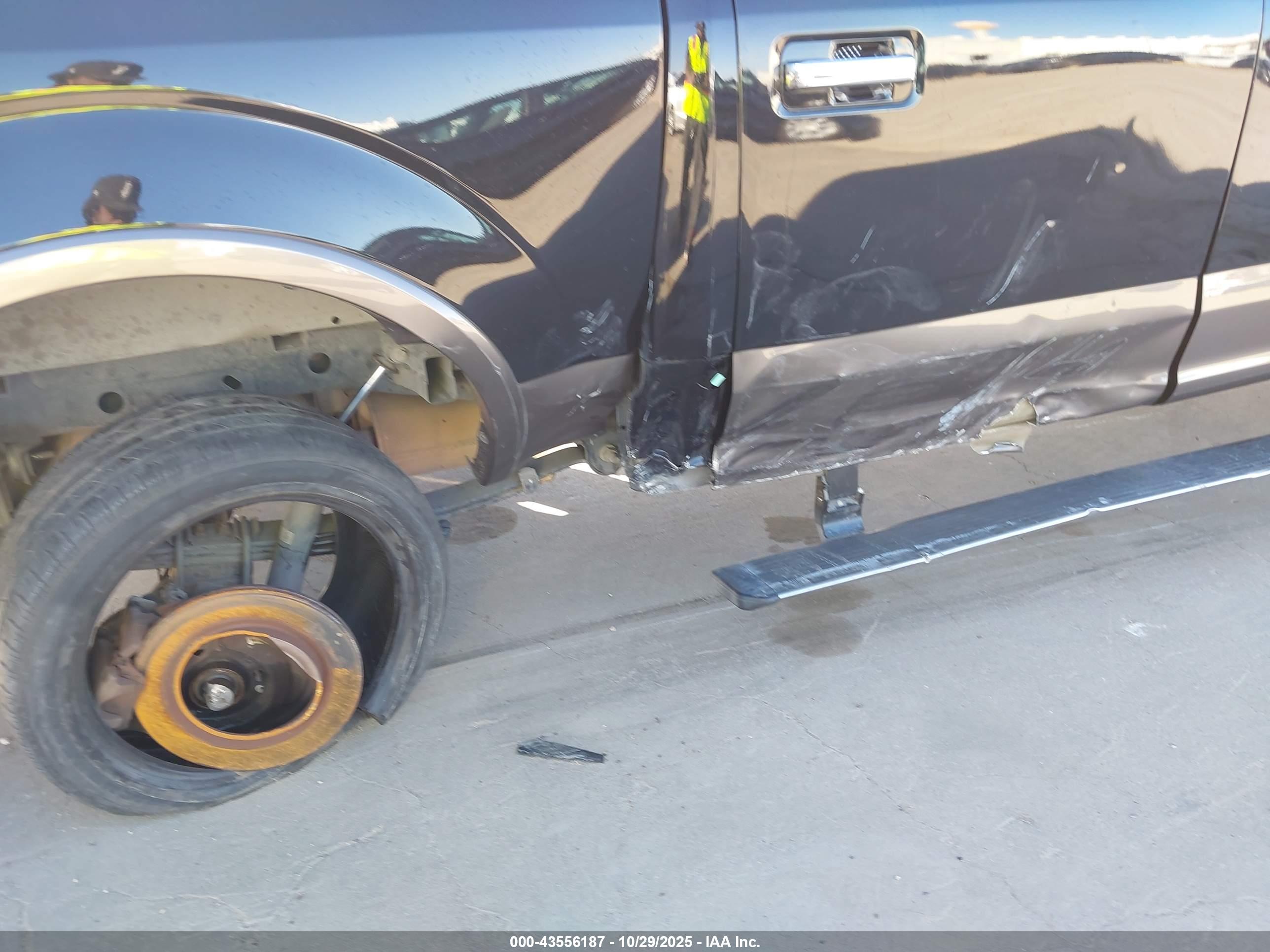 FORD F-150 image 6