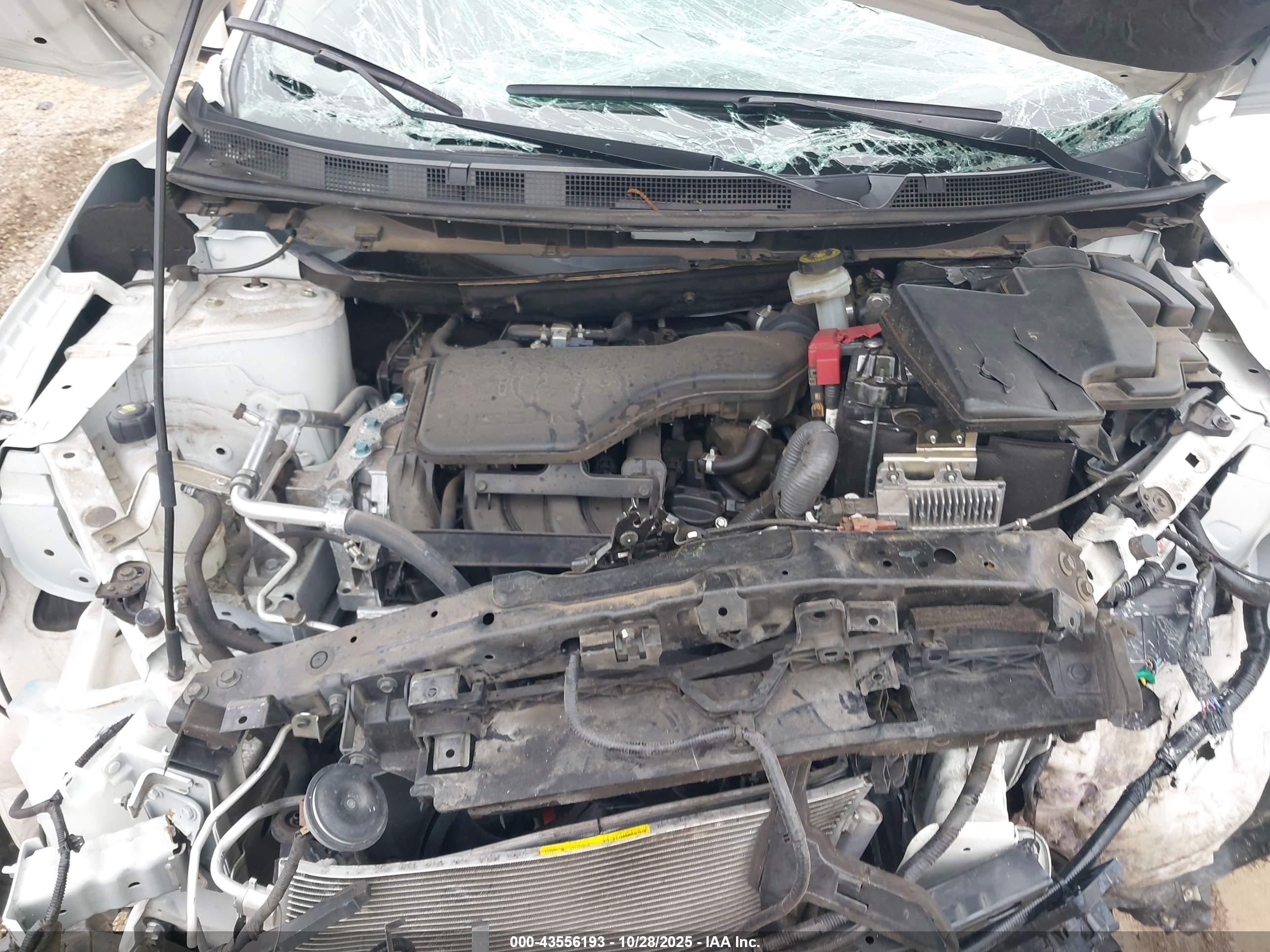 NISSAN ROGUE image 10