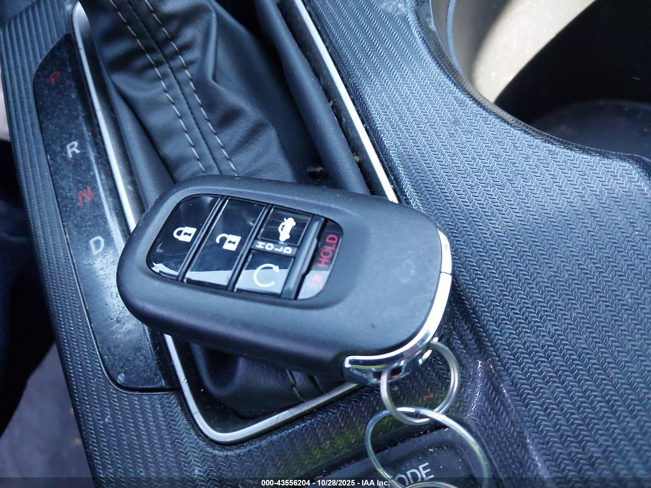 HONDA CIVIC image 11