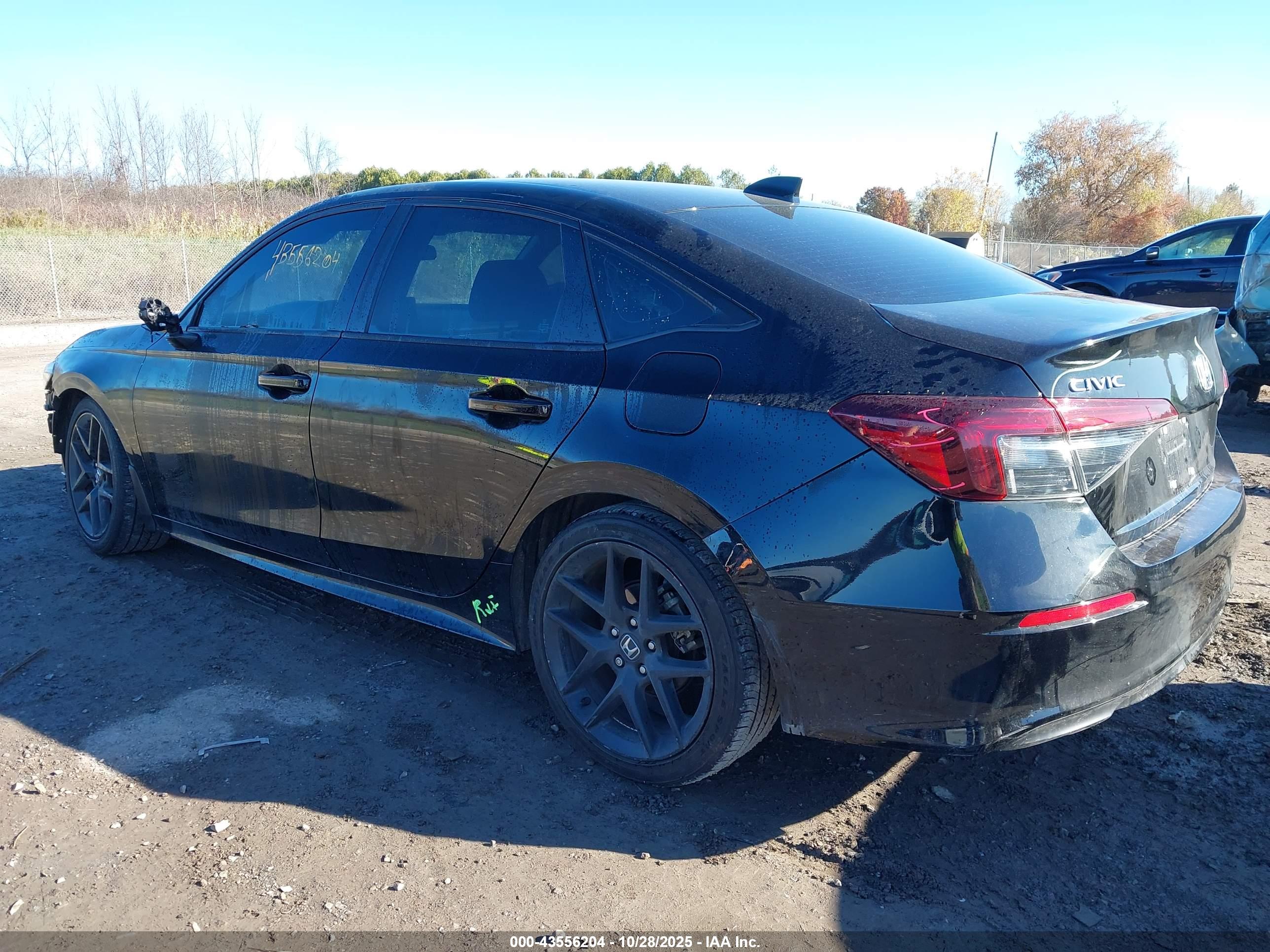 HONDA CIVIC image 3