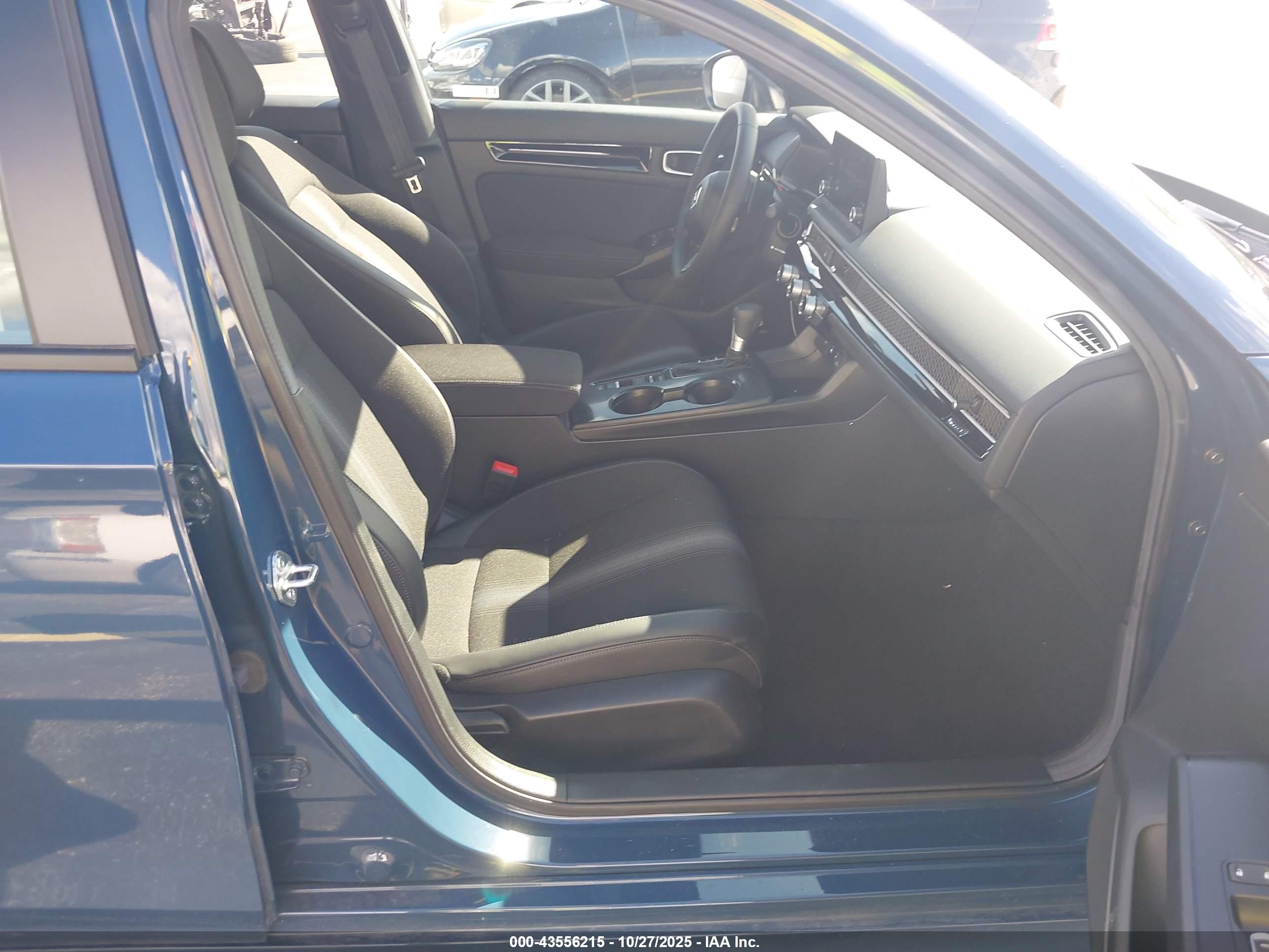 HONDA CIVIC image 5