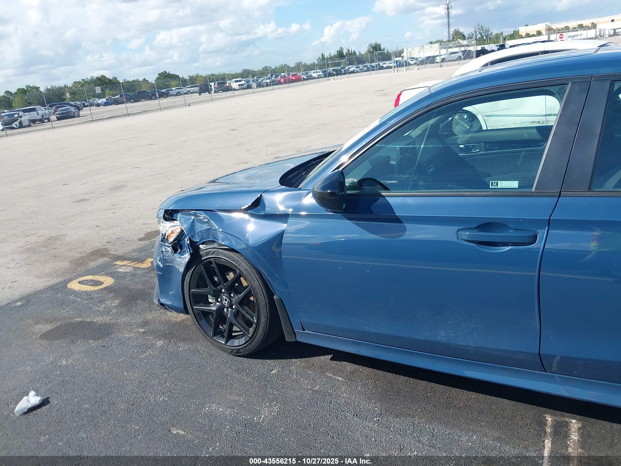 HONDA CIVIC image 6