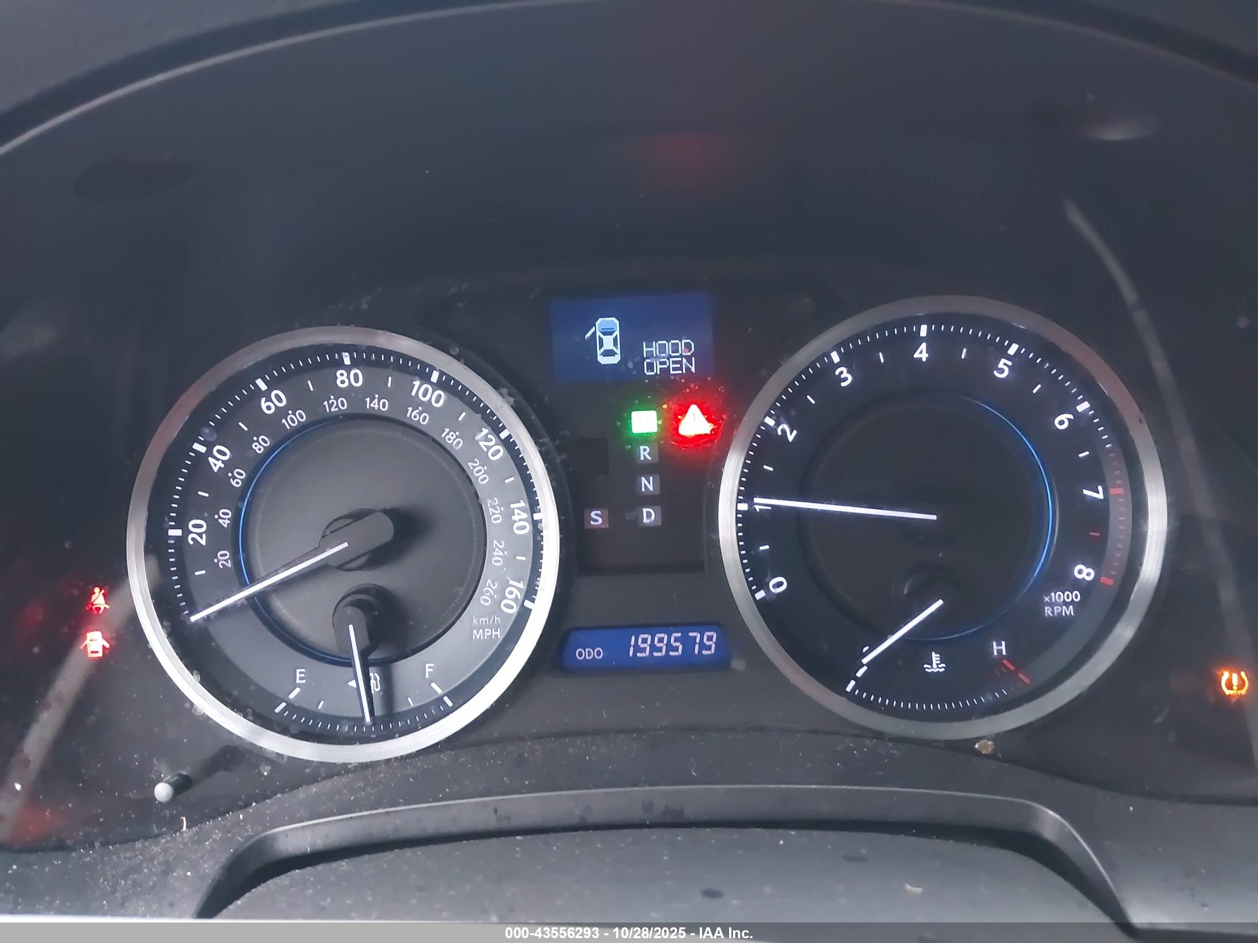 LEXUS IS image 7