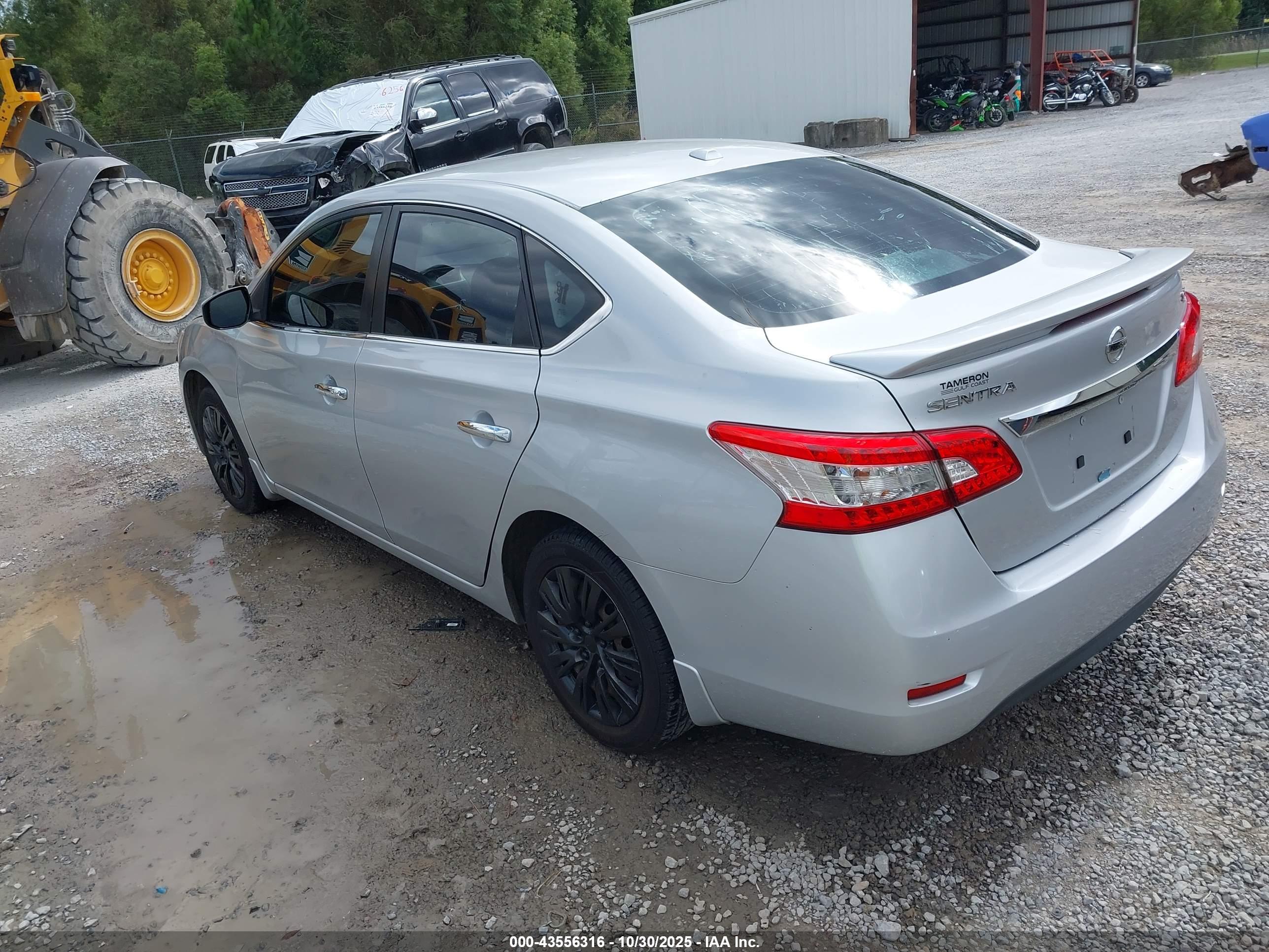 NISSAN SENTRA image 3