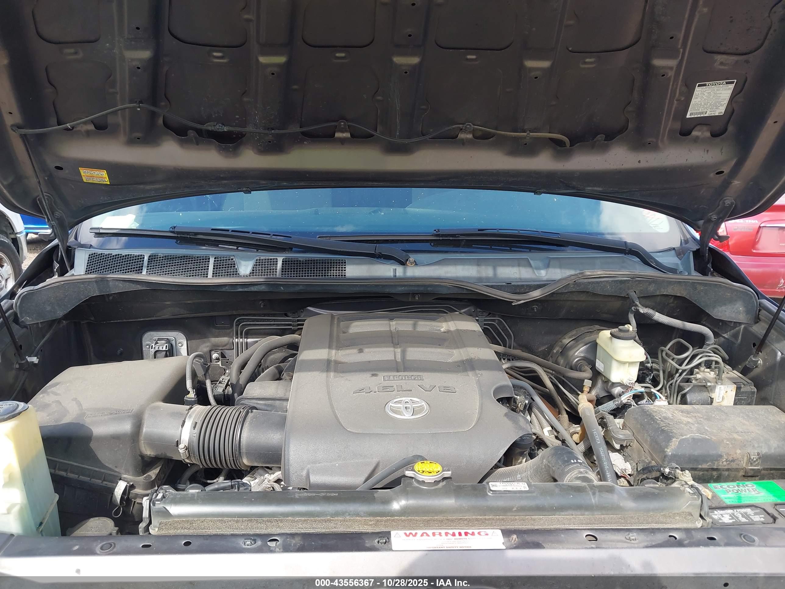 TOYOTA TUNDRA image 10