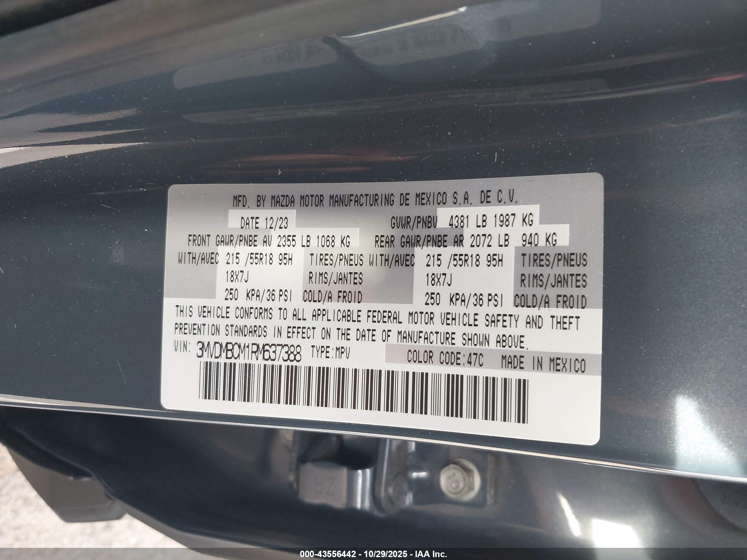 MAZDA CX-30 image 9