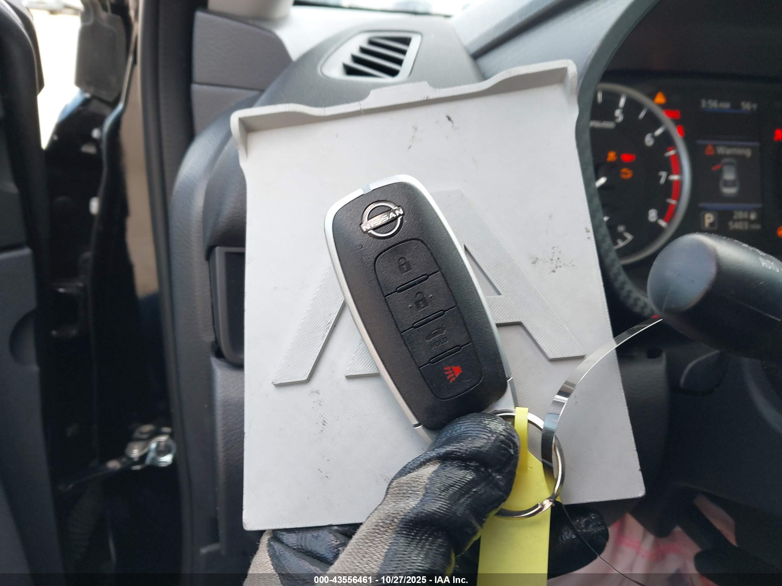 NISSAN SENTRA image 11