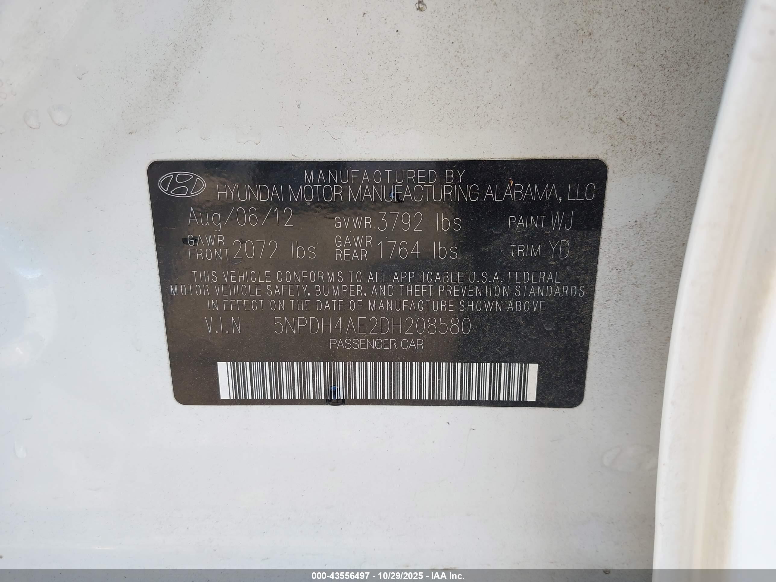 HYUNDAI ELANTRA image 9