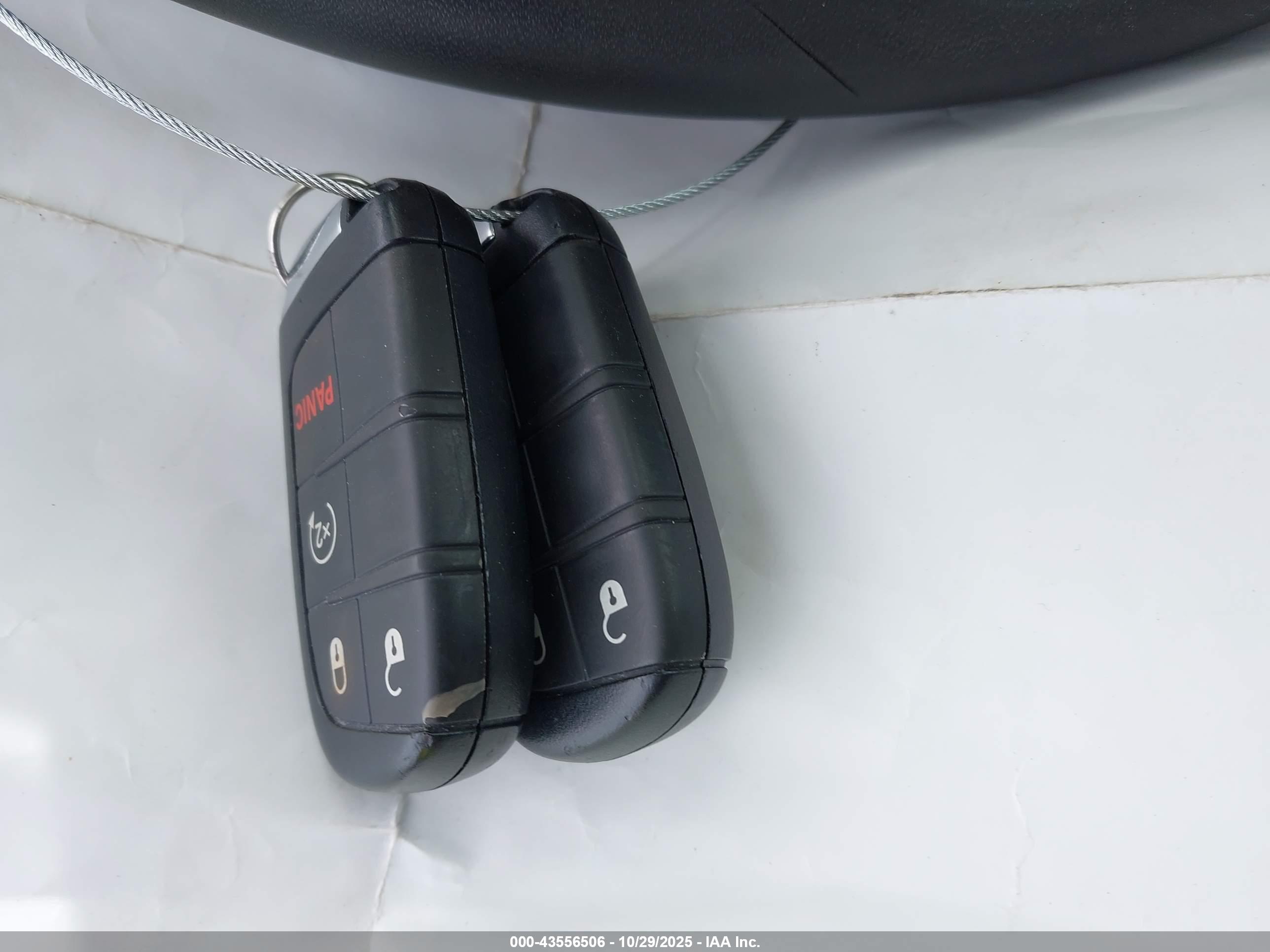 JEEP COMPASS image 11