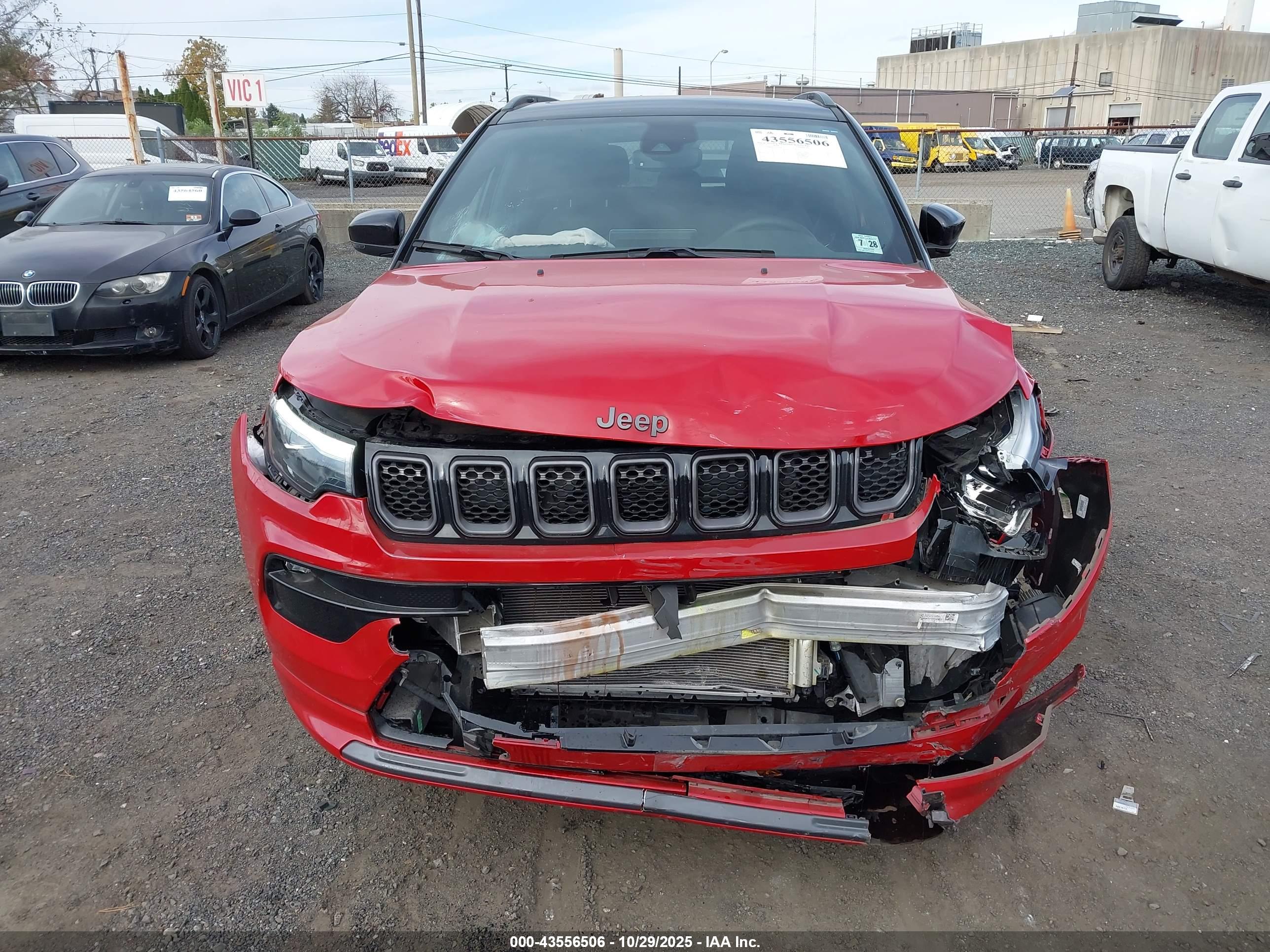 JEEP COMPASS image 6