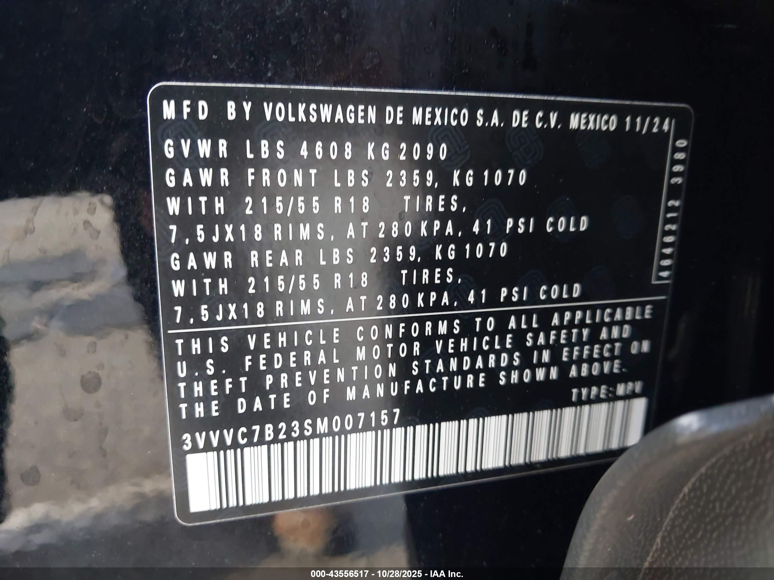 VOLKSWAGEN TAOS image 9