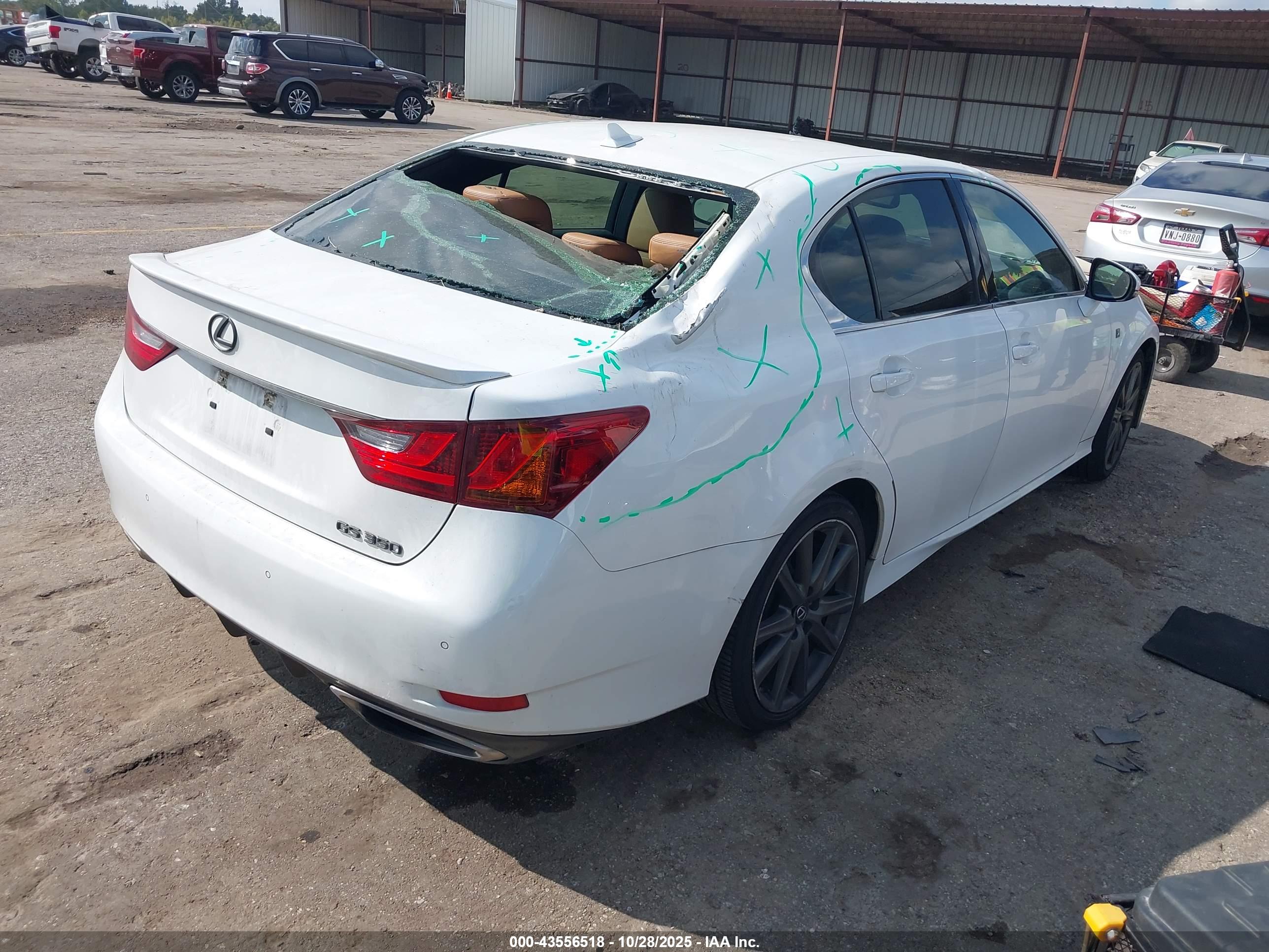 LEXUS GS image 4