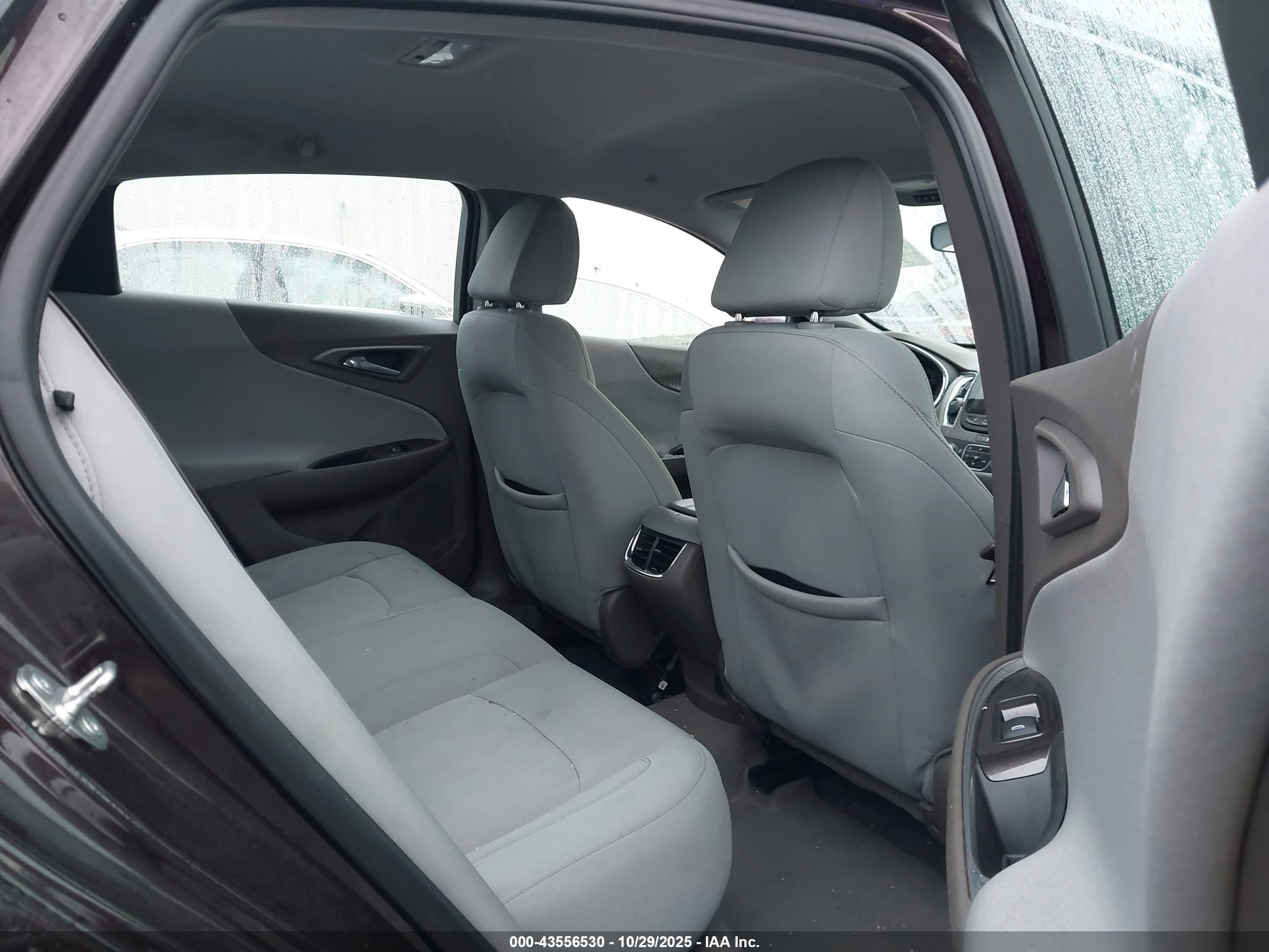 CHEVROLET MALIBU image 8