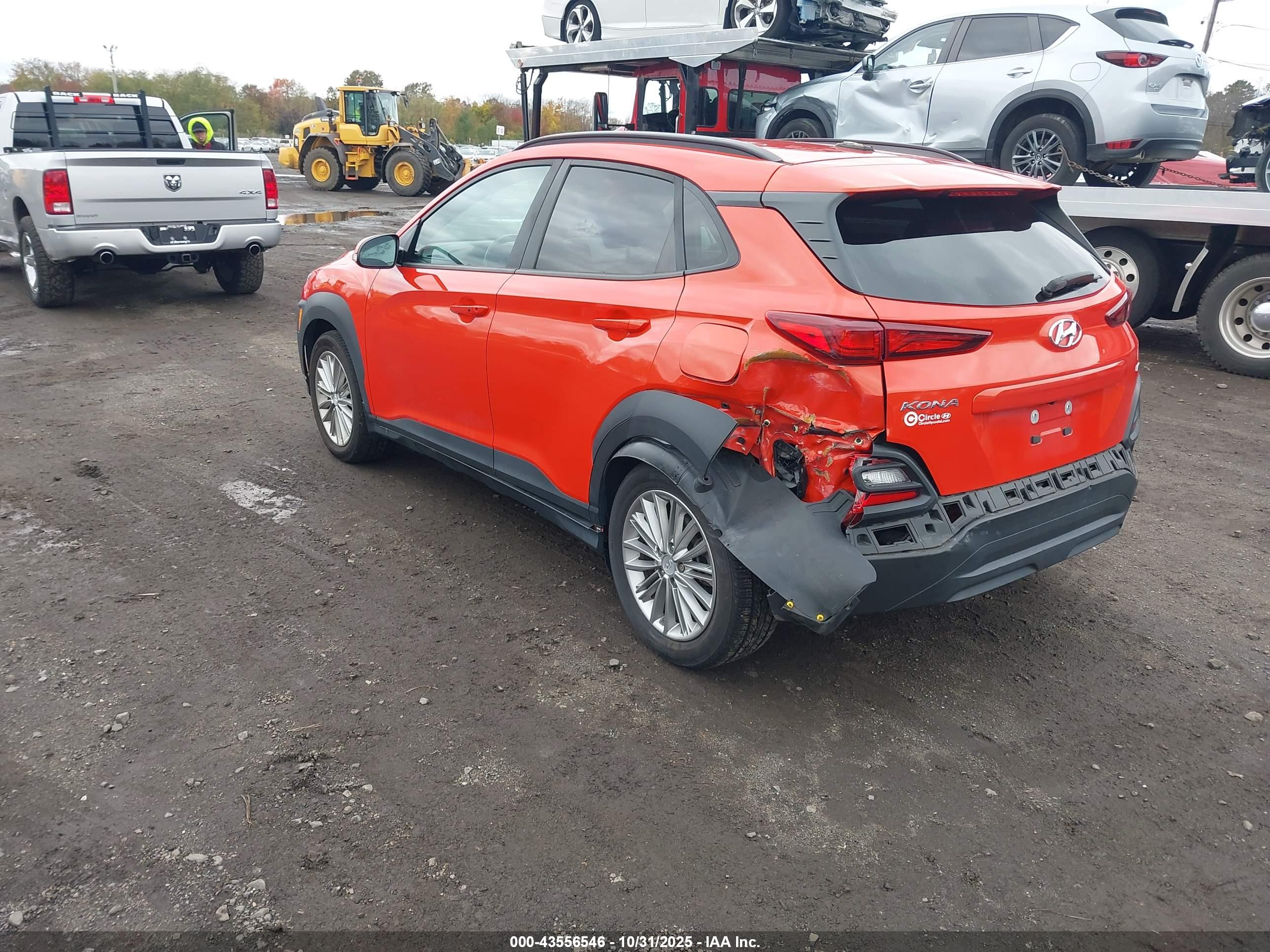 HYUNDAI KONA image 3
