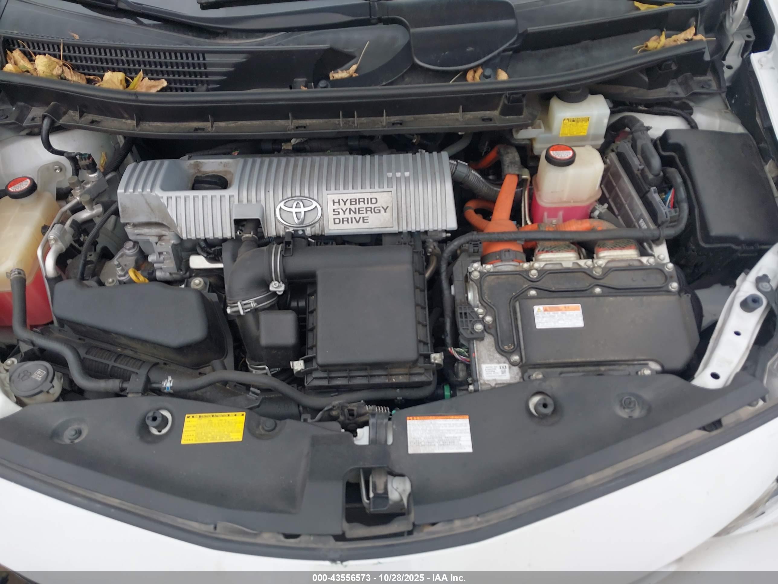 TOYOTA PRIUS image 10