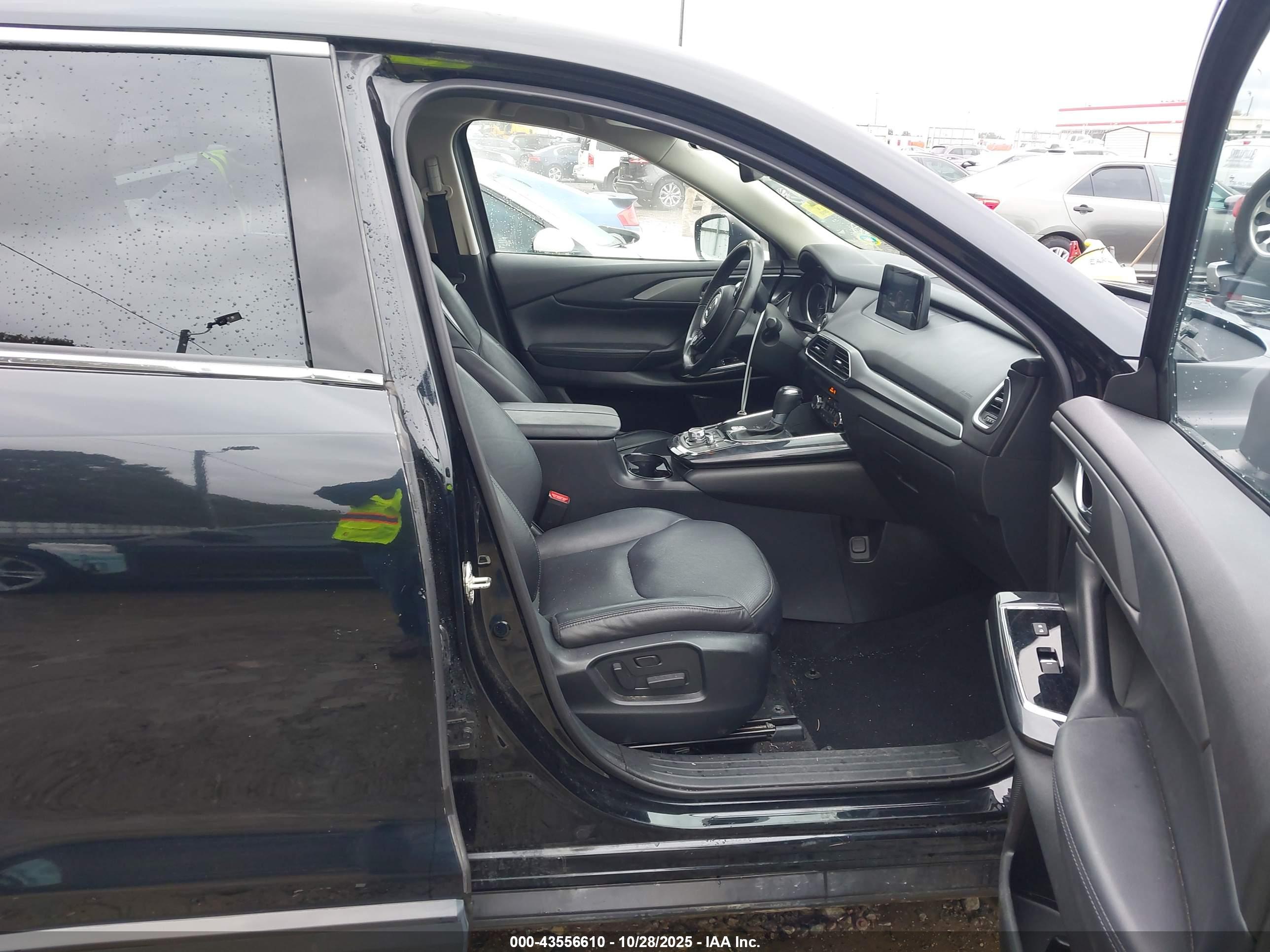MAZDA CX-9 image 5