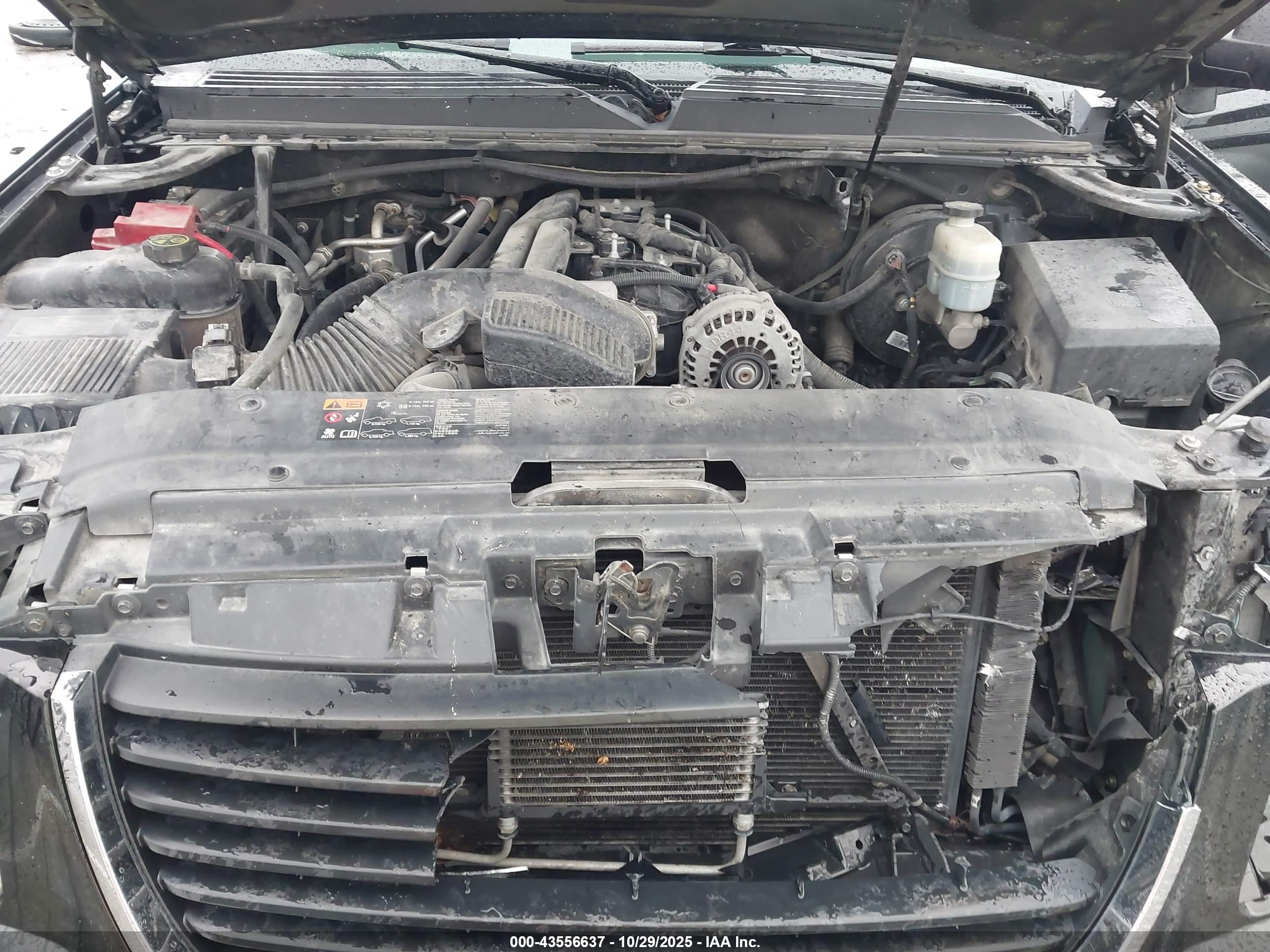 GMC YUKON image 10