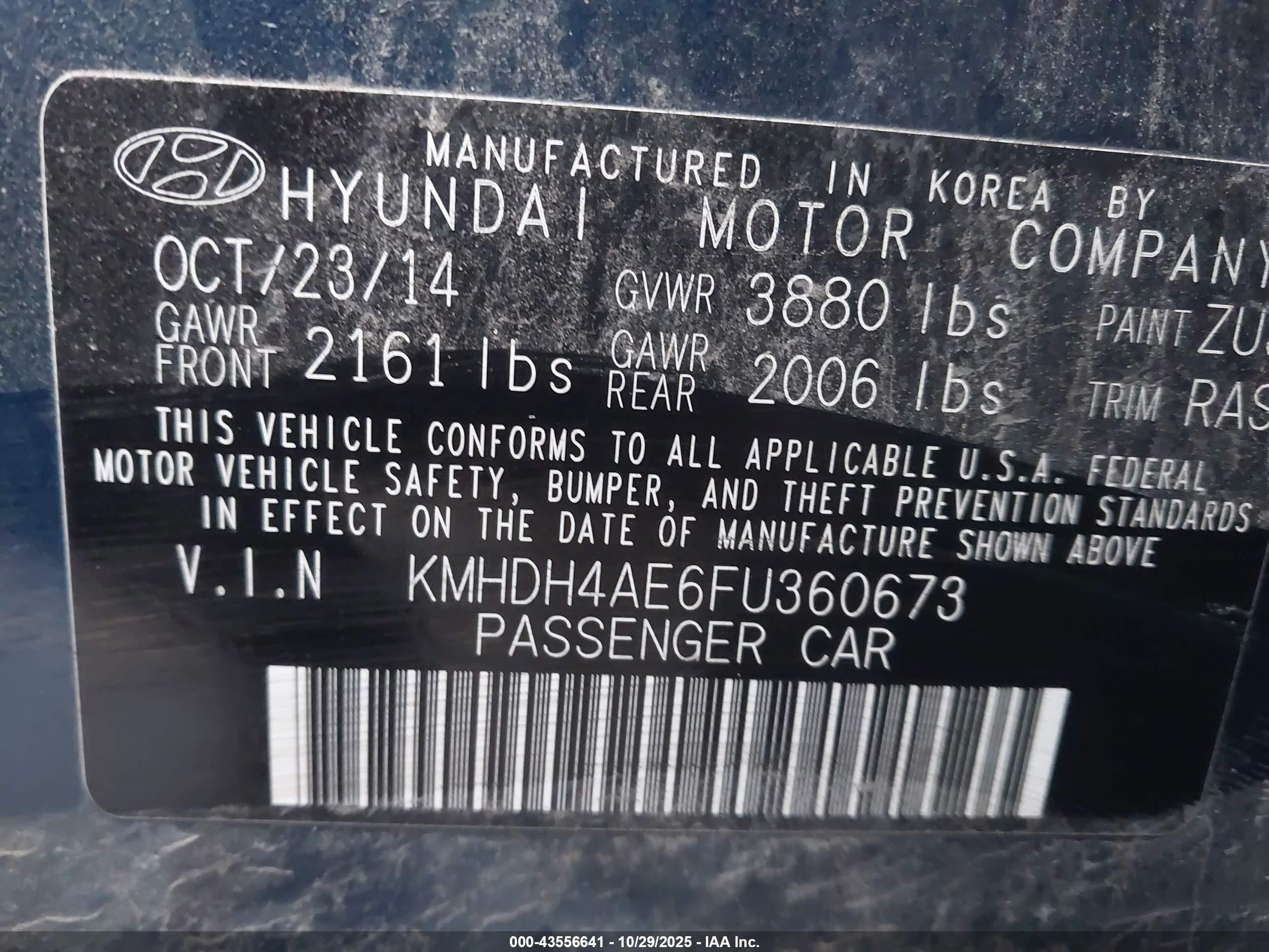 HYUNDAI ELANTRA image 9
