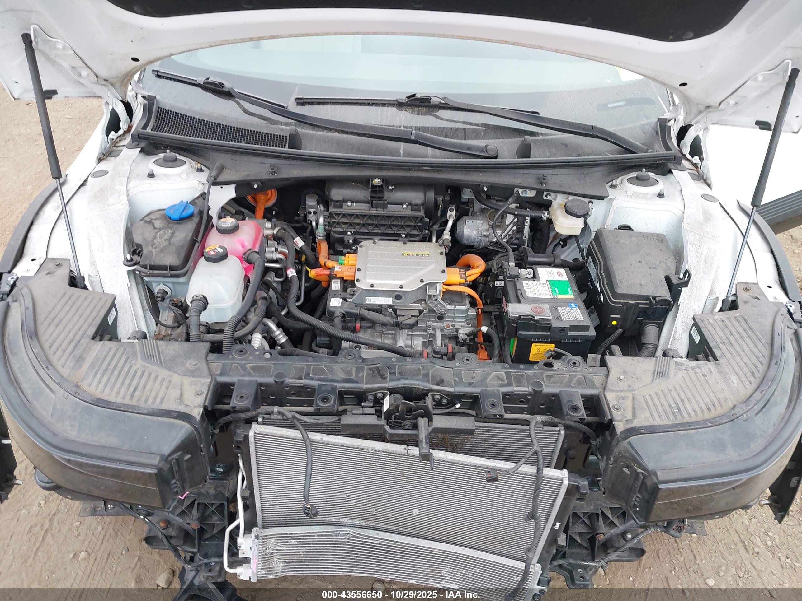 HYUNDAI IONIQ image 10