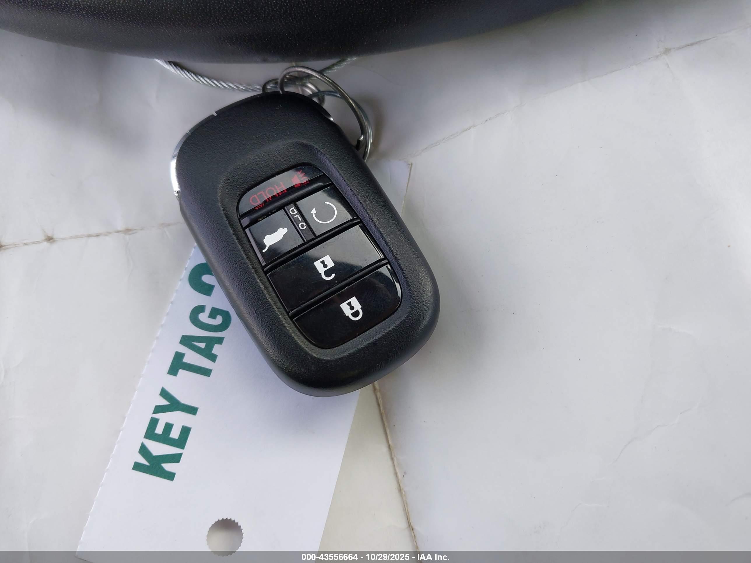 HONDA CR-V image 11