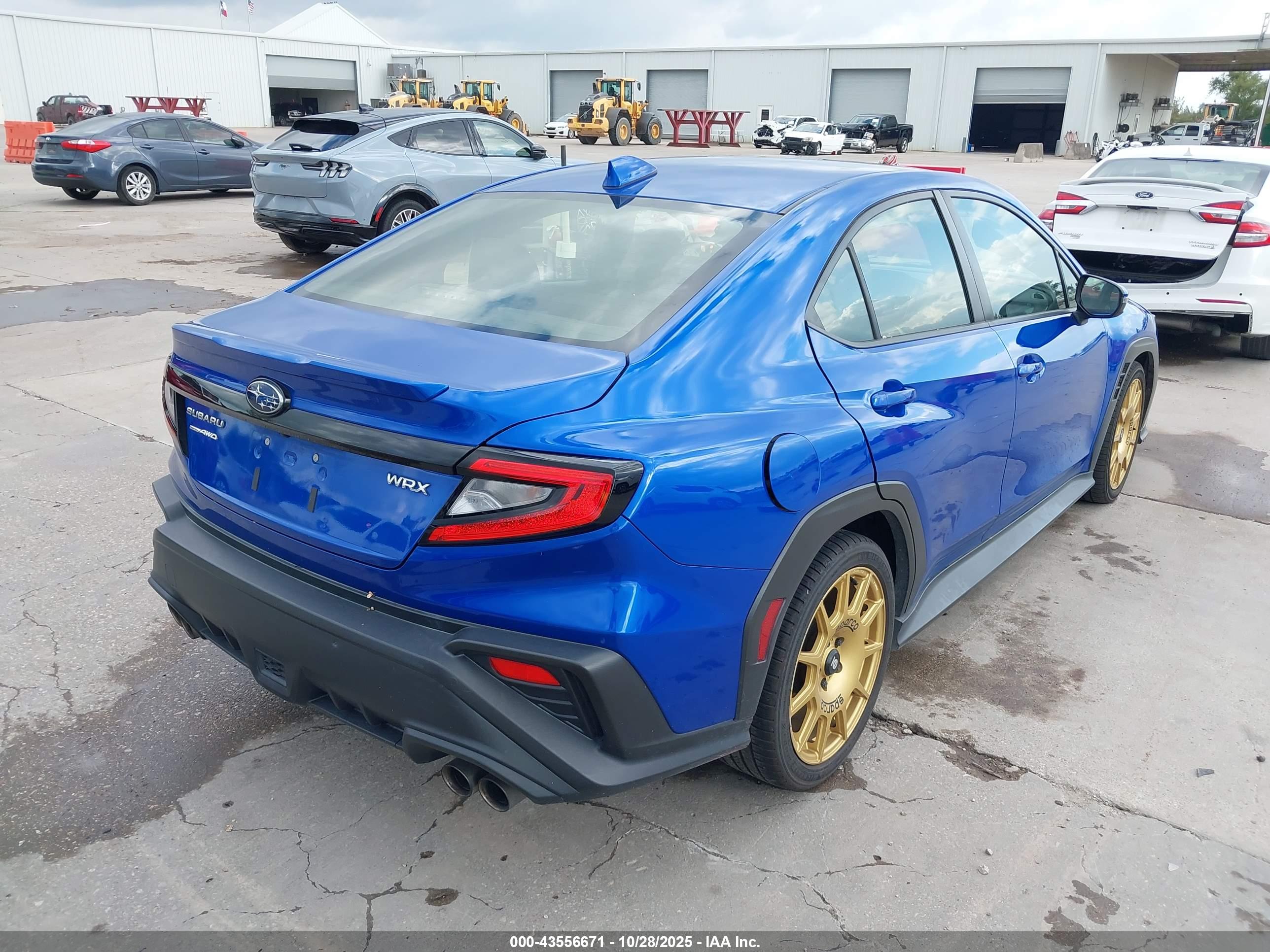 SUBARU WRX image 4