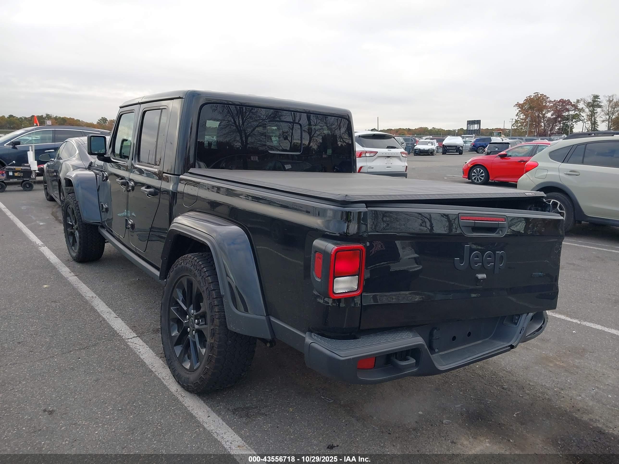 JEEP GLADIATOR image 3