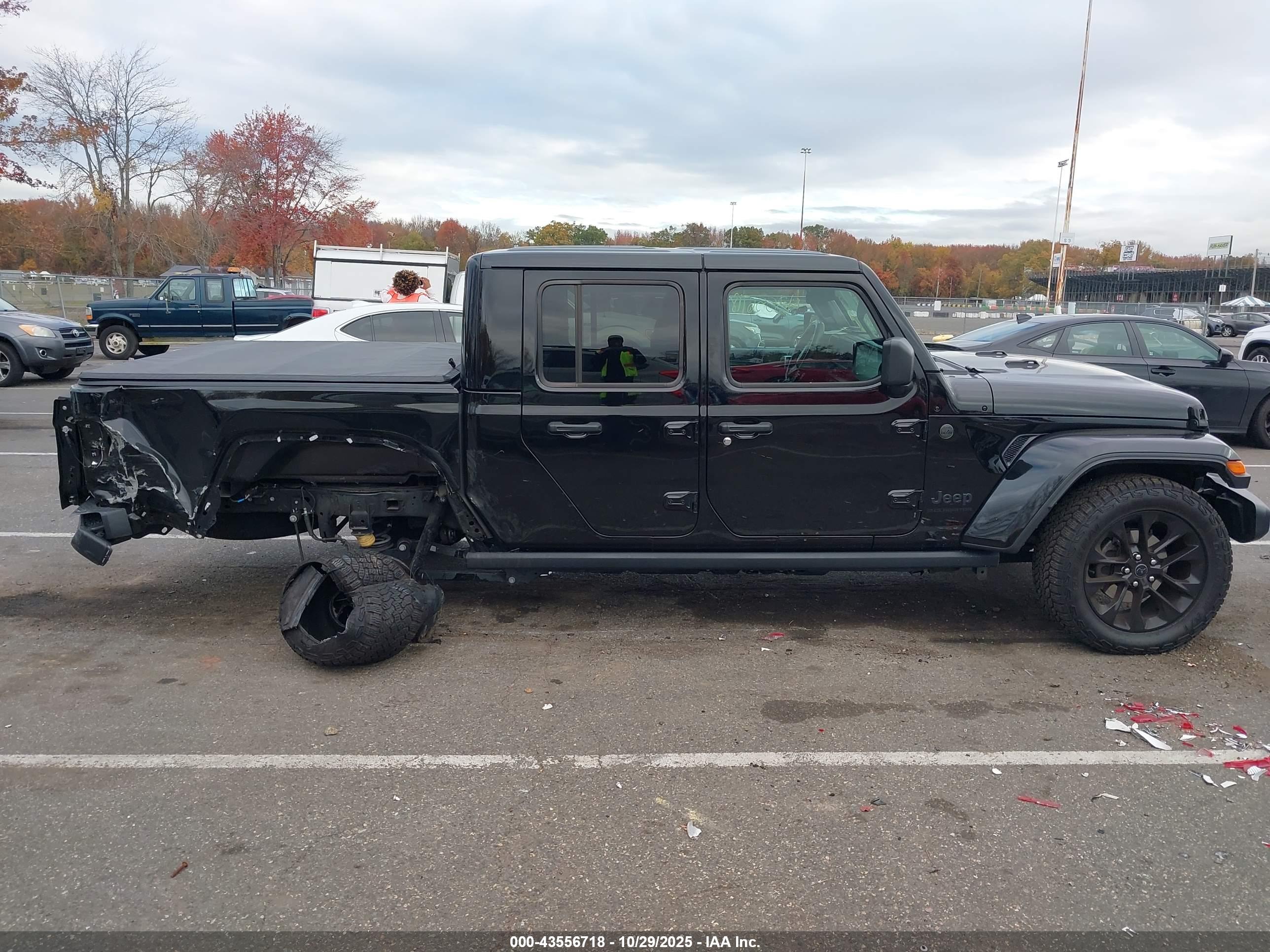 JEEP GLADIATOR image 6