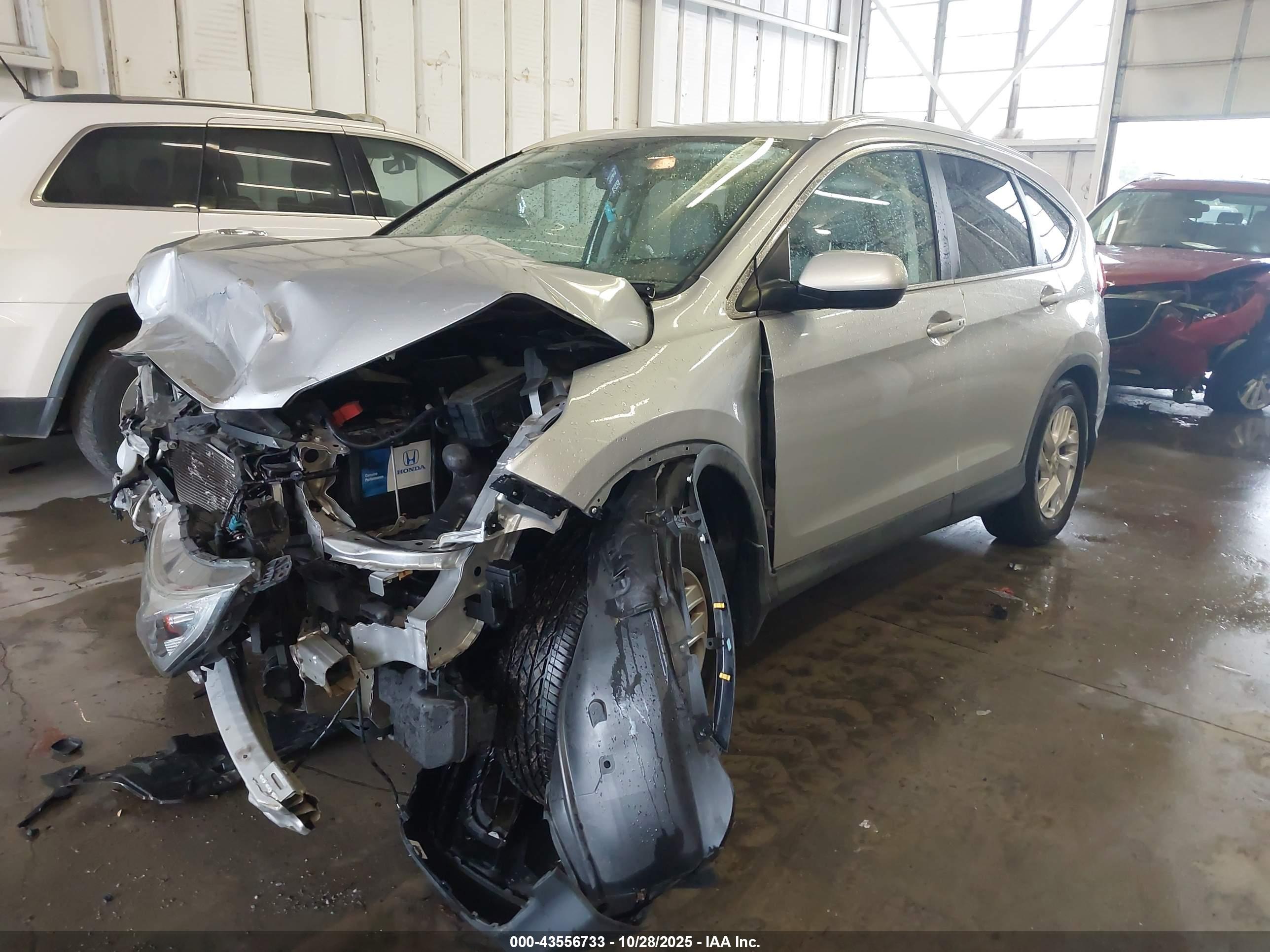 HONDA CR-V image 2