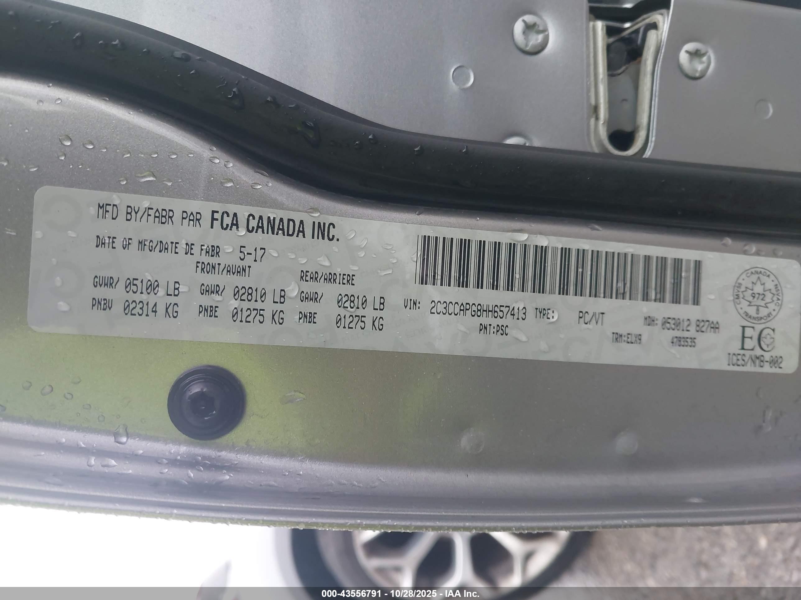 CHRYSLER 300 image 9