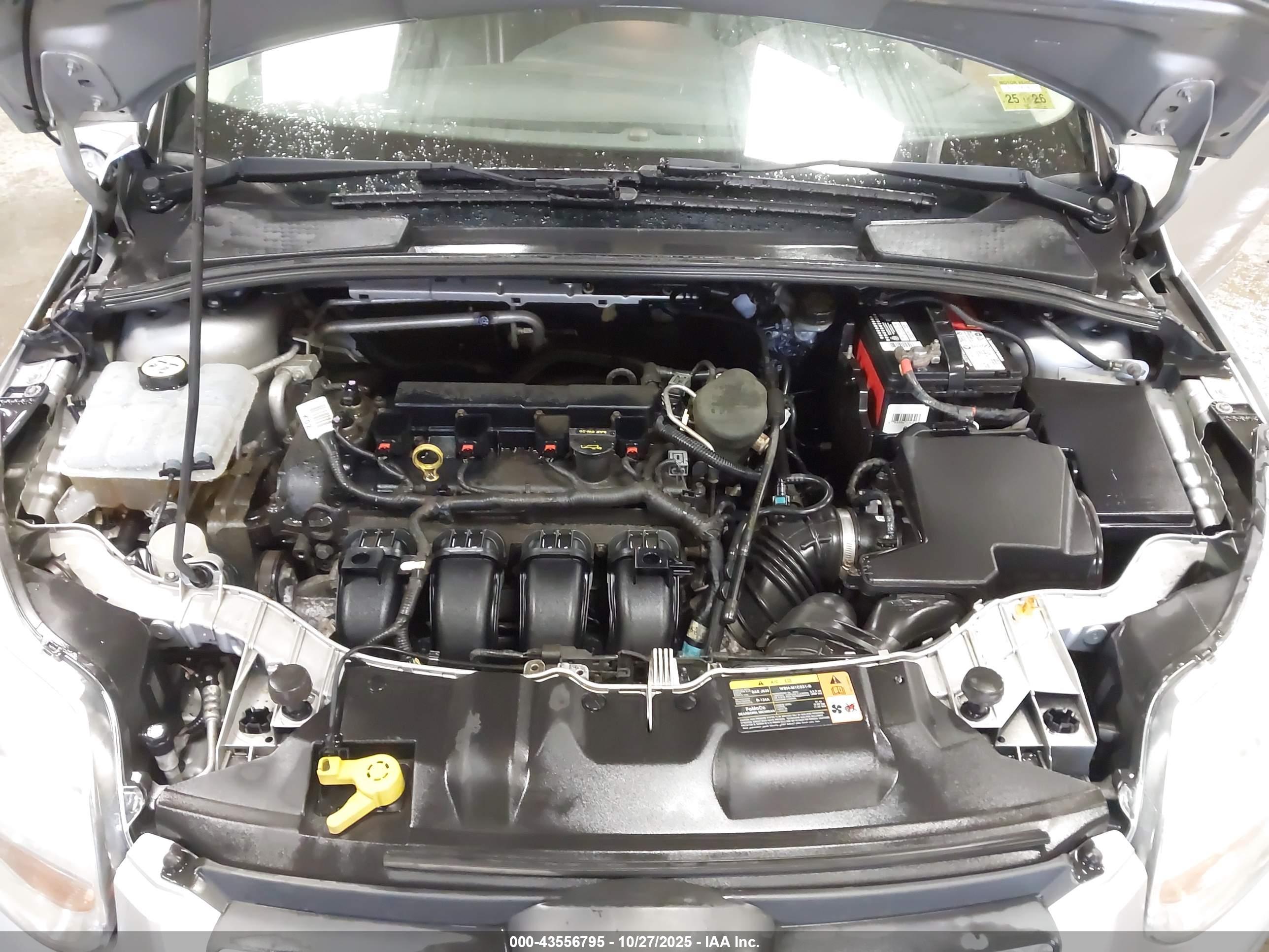 FORD FOCUS image 10