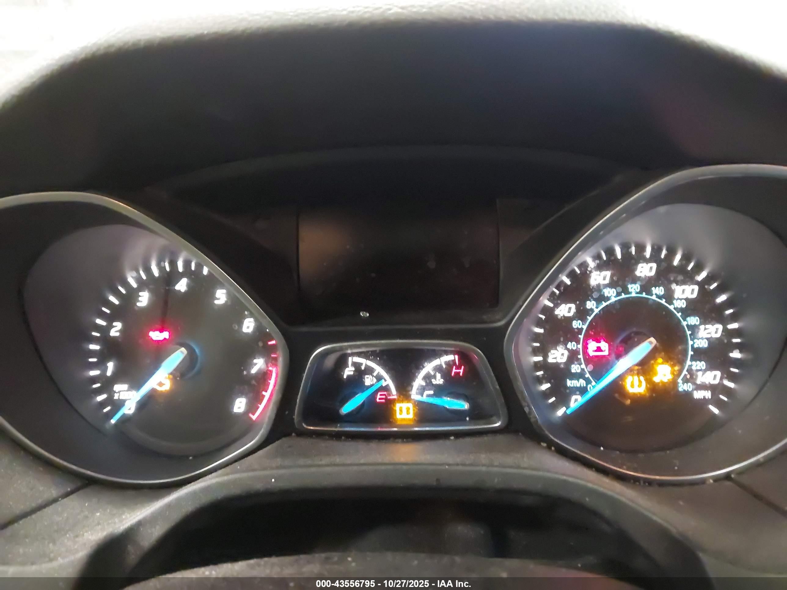 FORD FOCUS image 7
