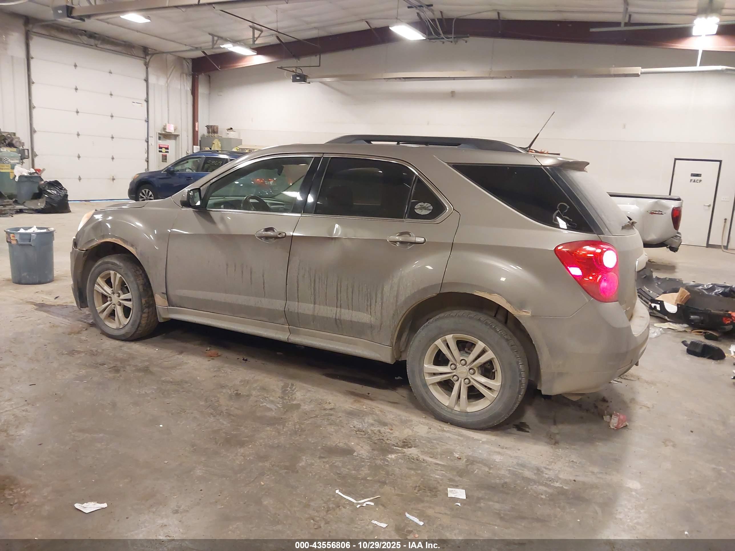 CHEVROLET EQUINOX image 3