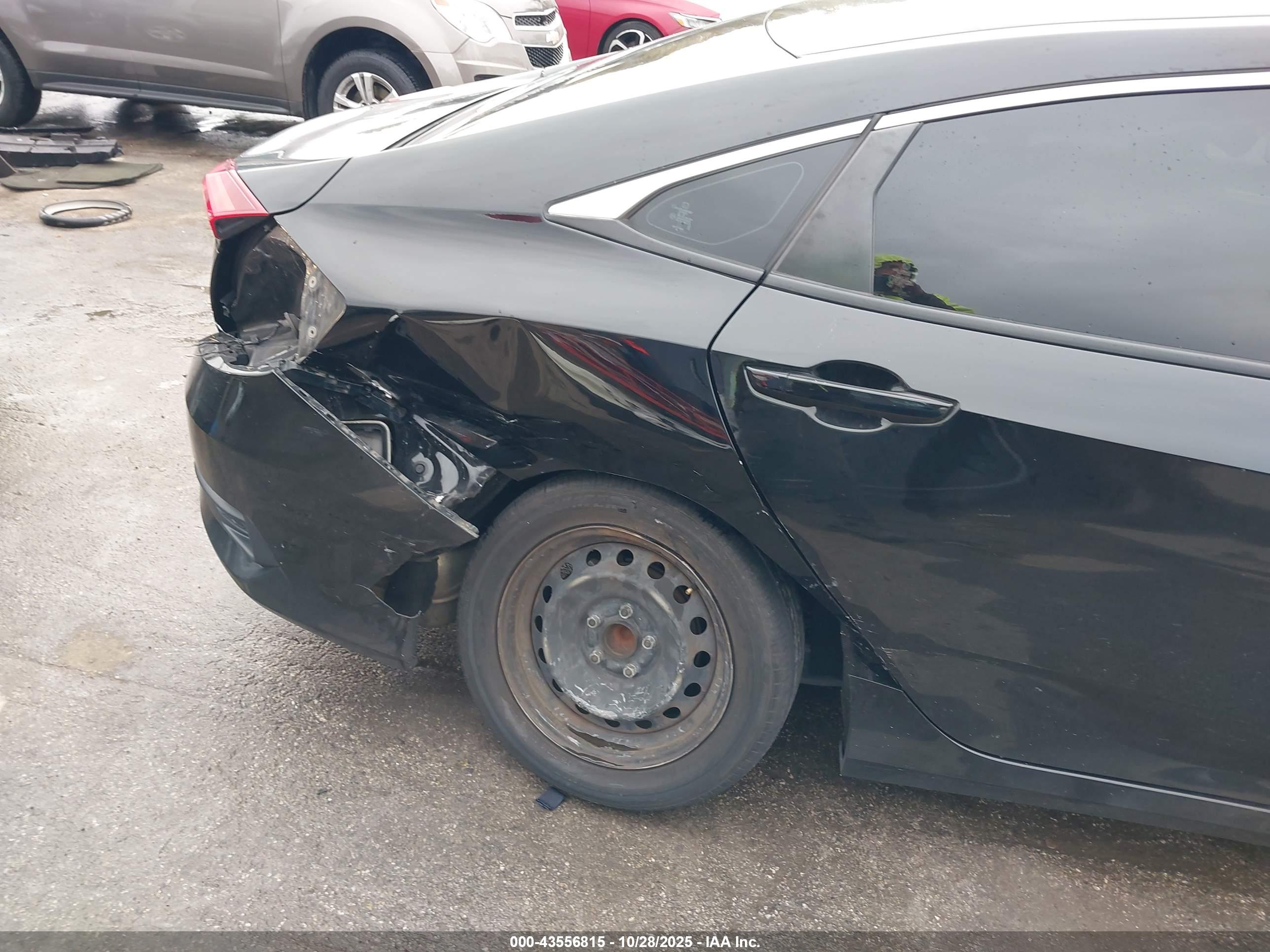 HONDA CIVIC image 6
