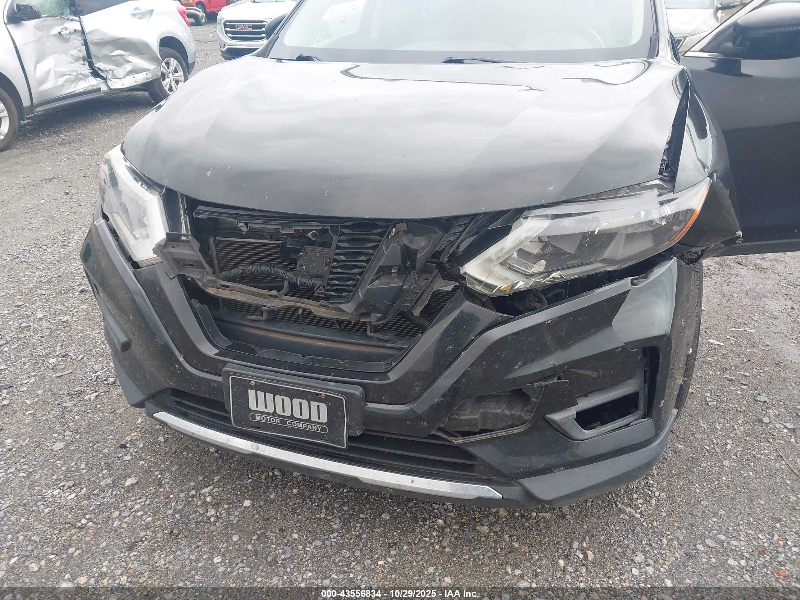 NISSAN ROGUE image 6