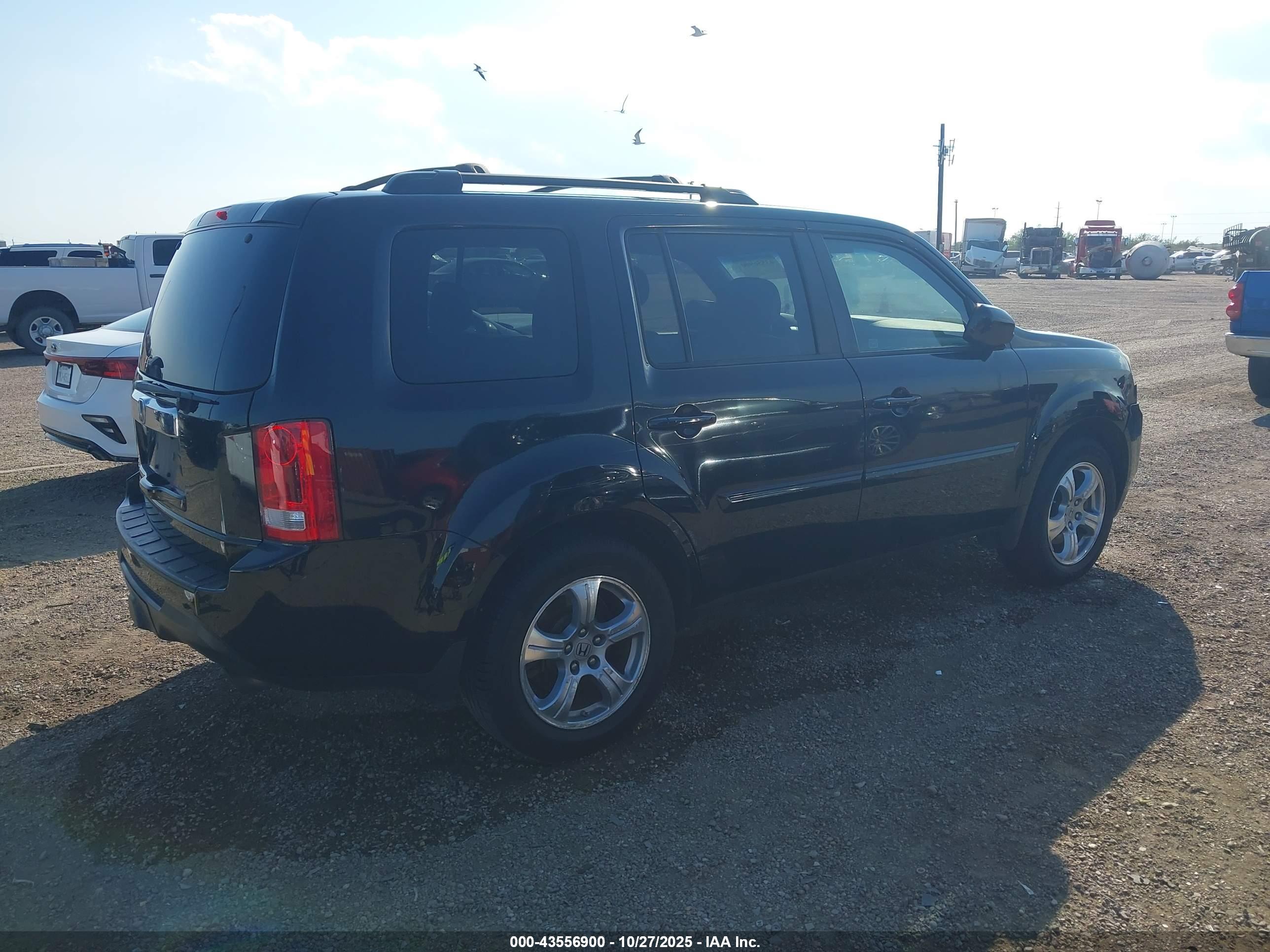 HONDA PILOT image 4