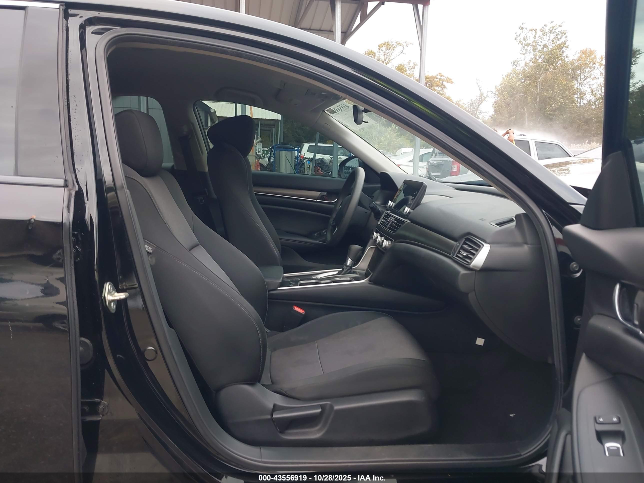 HONDA ACCORD image 5