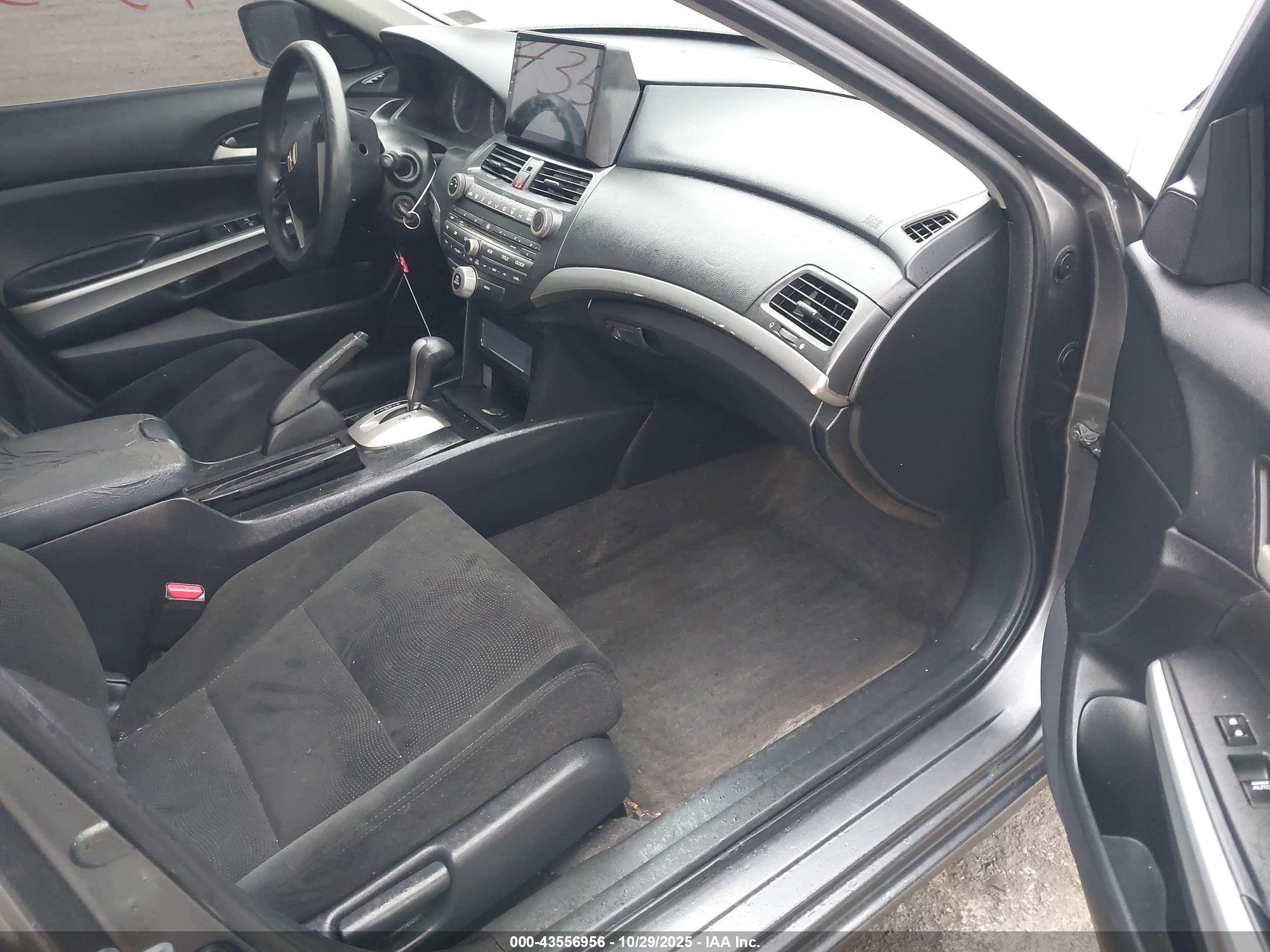 HONDA ACCORD image 5