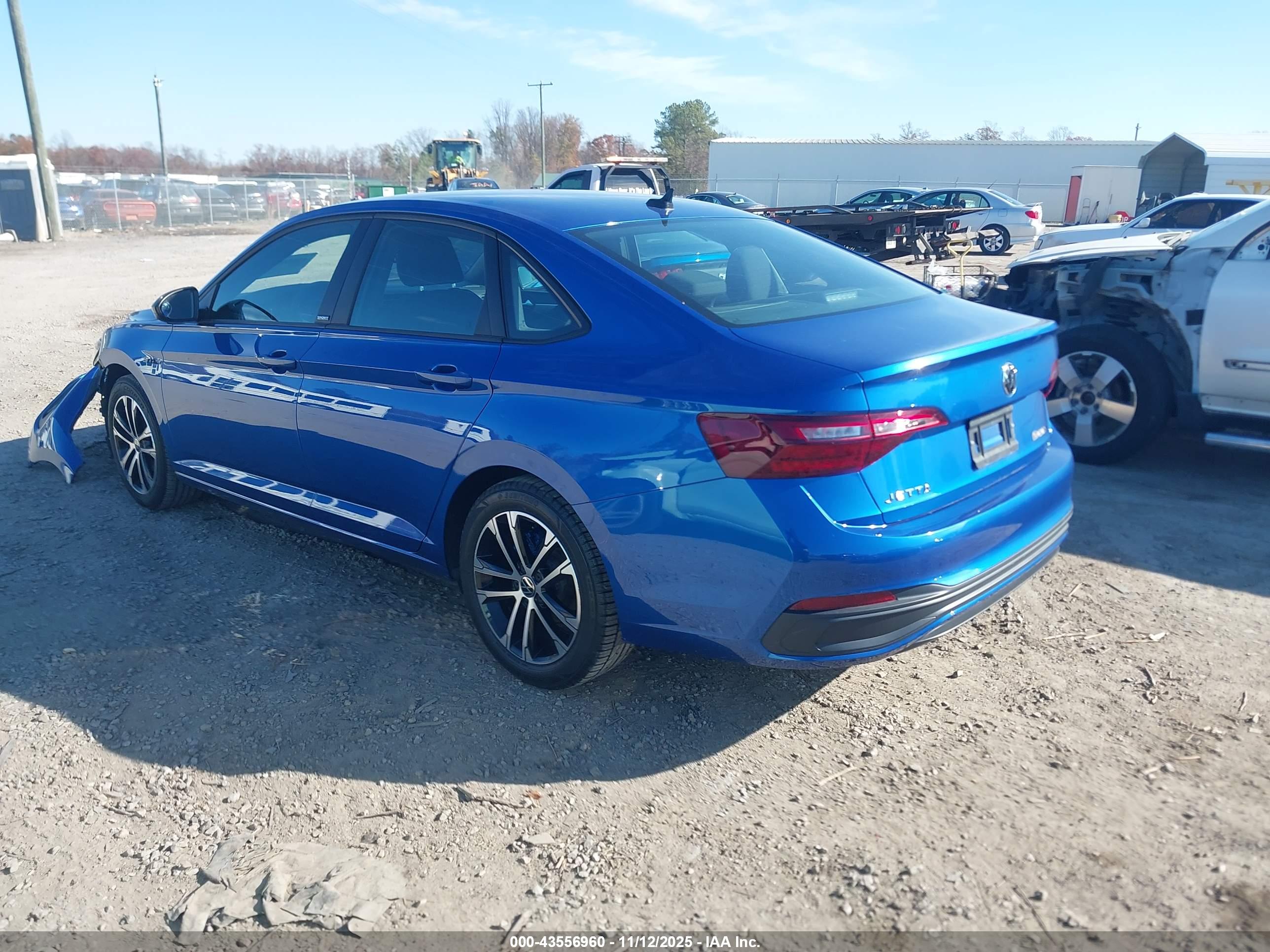 VOLKSWAGEN JETTA image 3