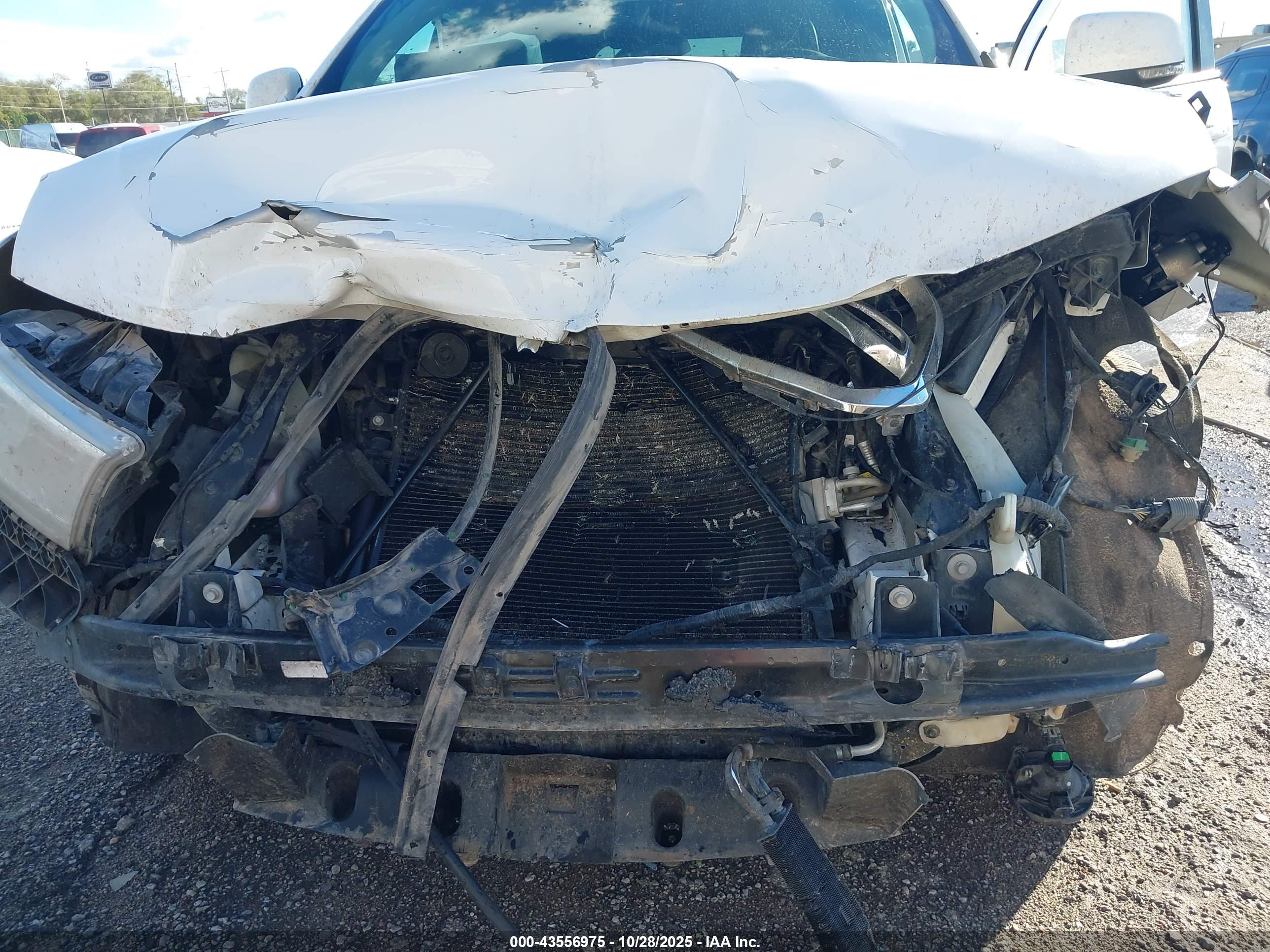 DODGE DURANGO image 6