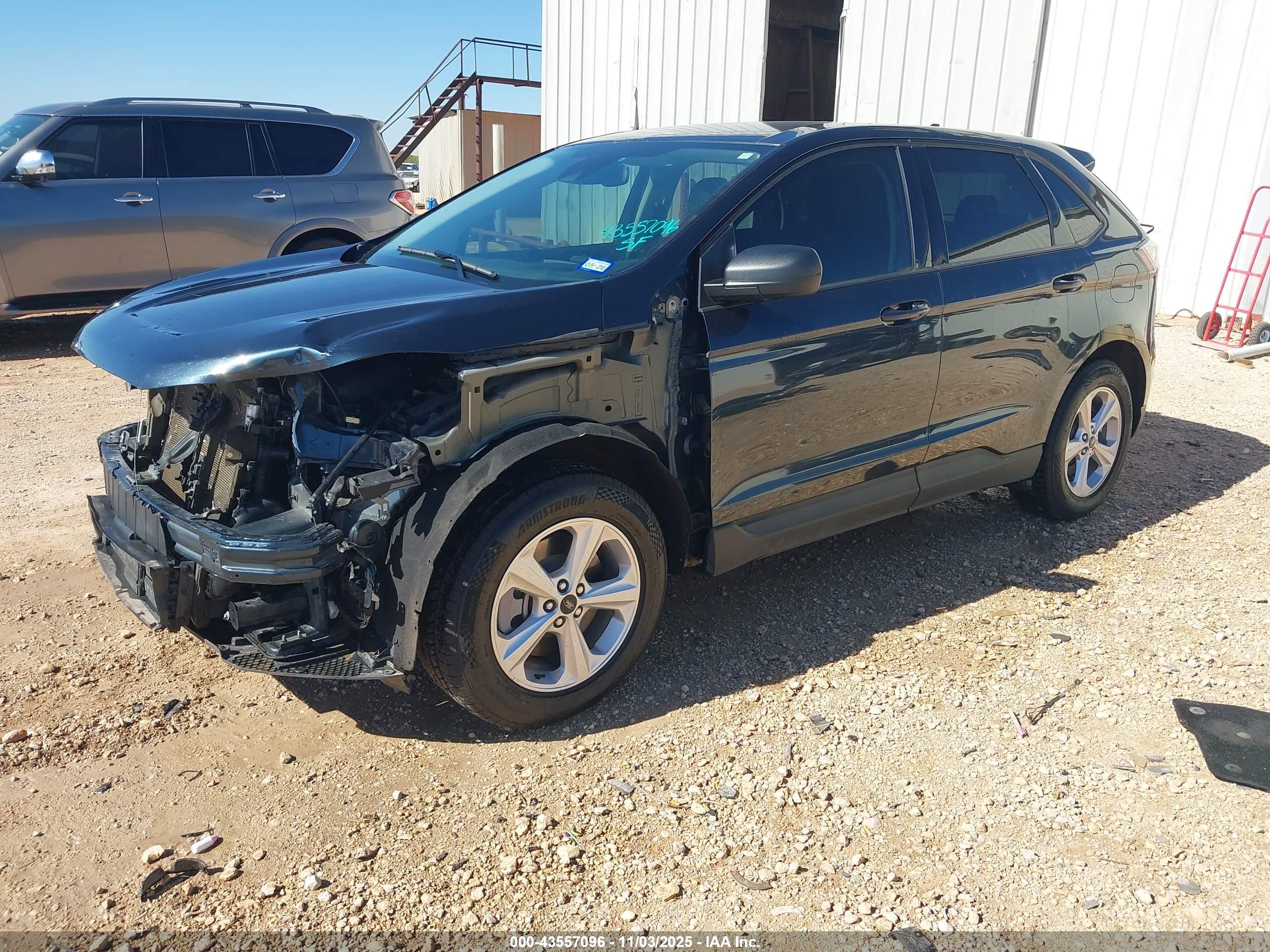 FORD EDGE image 2