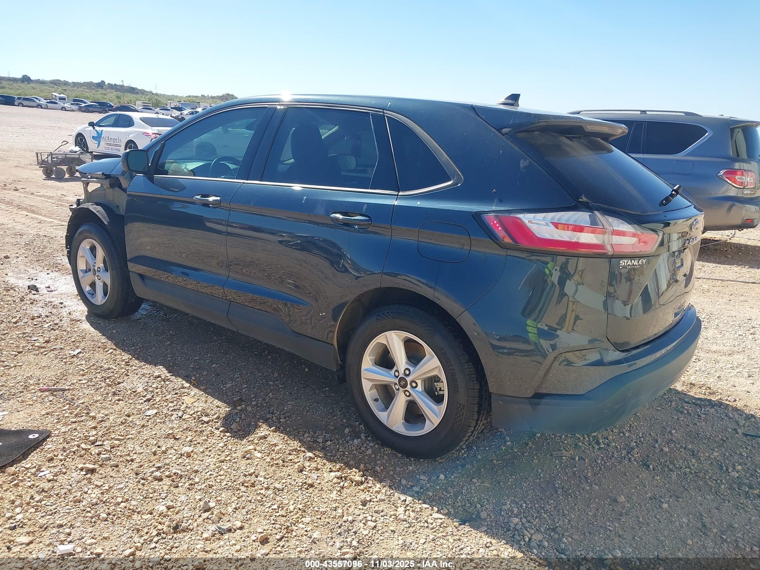 FORD EDGE image 3