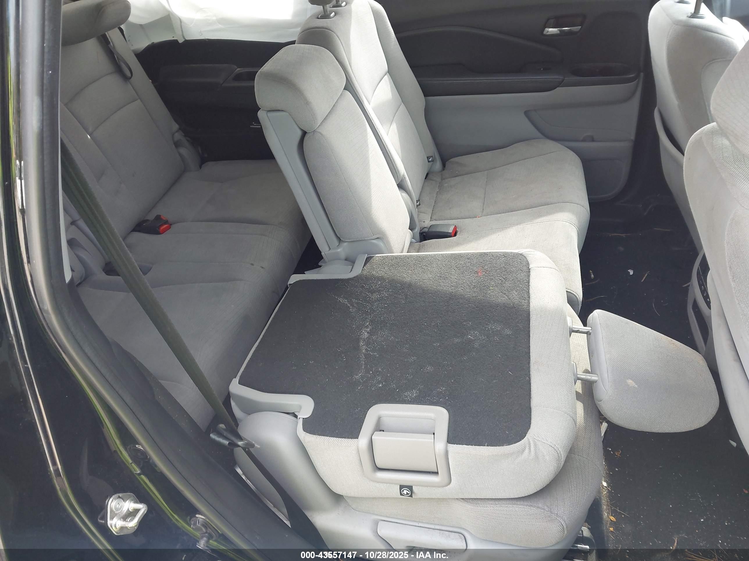 HONDA PILOT image 8