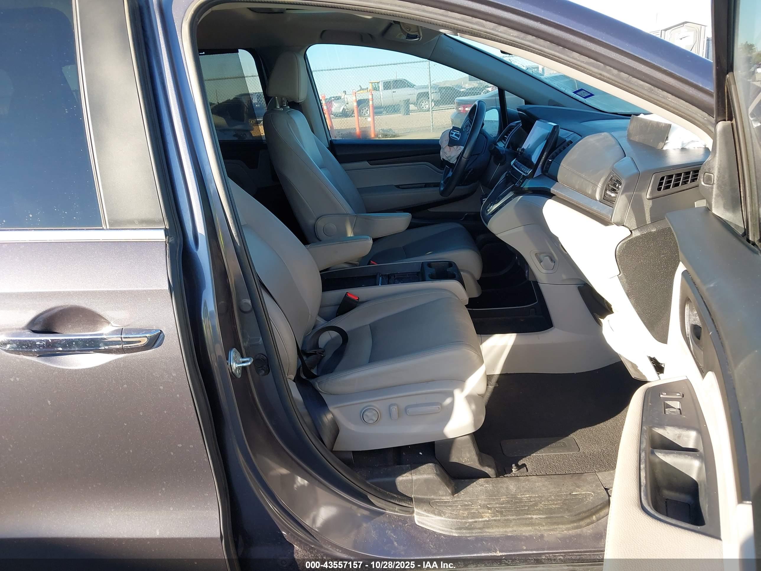 HONDA ODYSSEY image 5