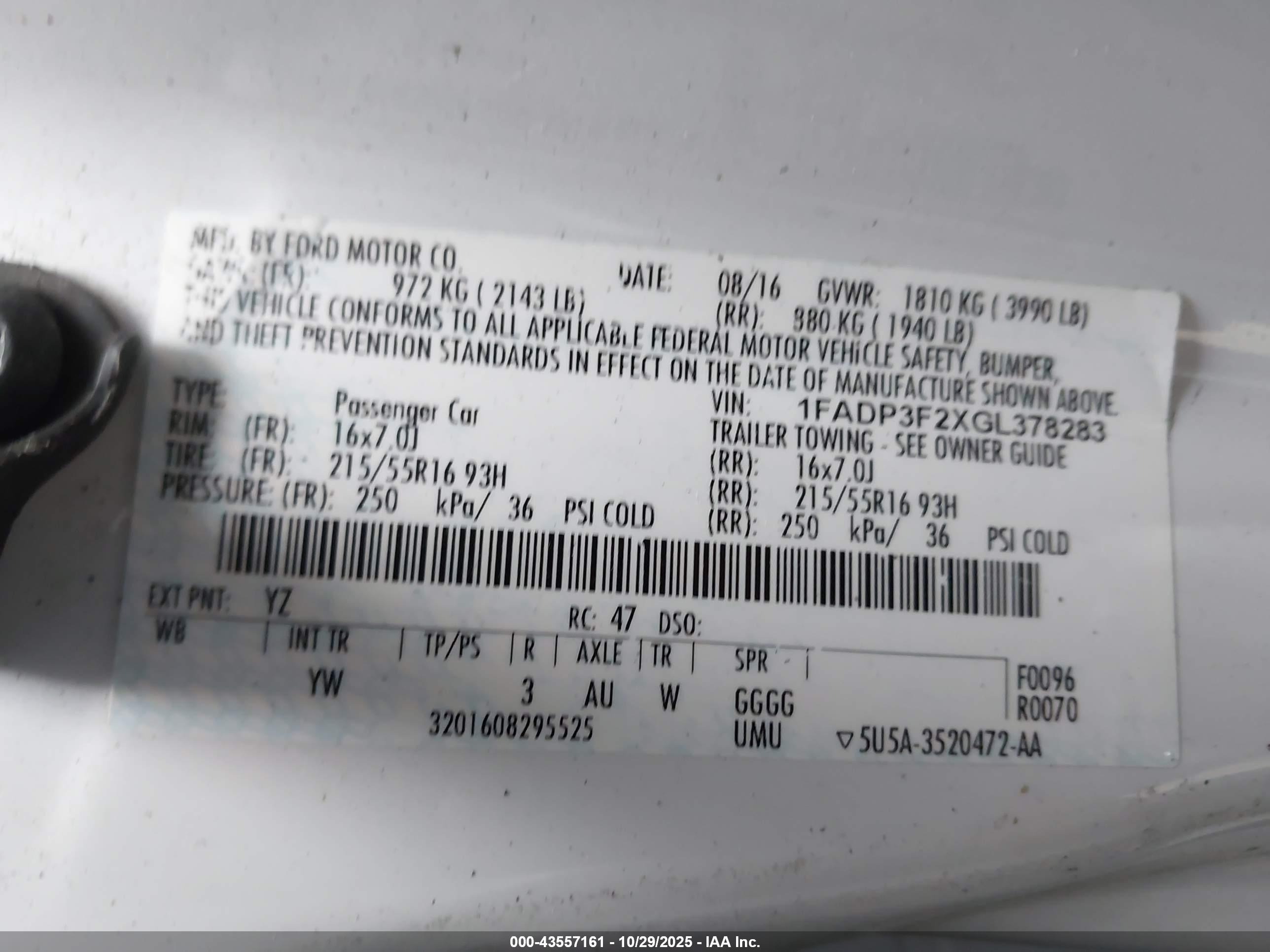 FORD FOCUS image 9