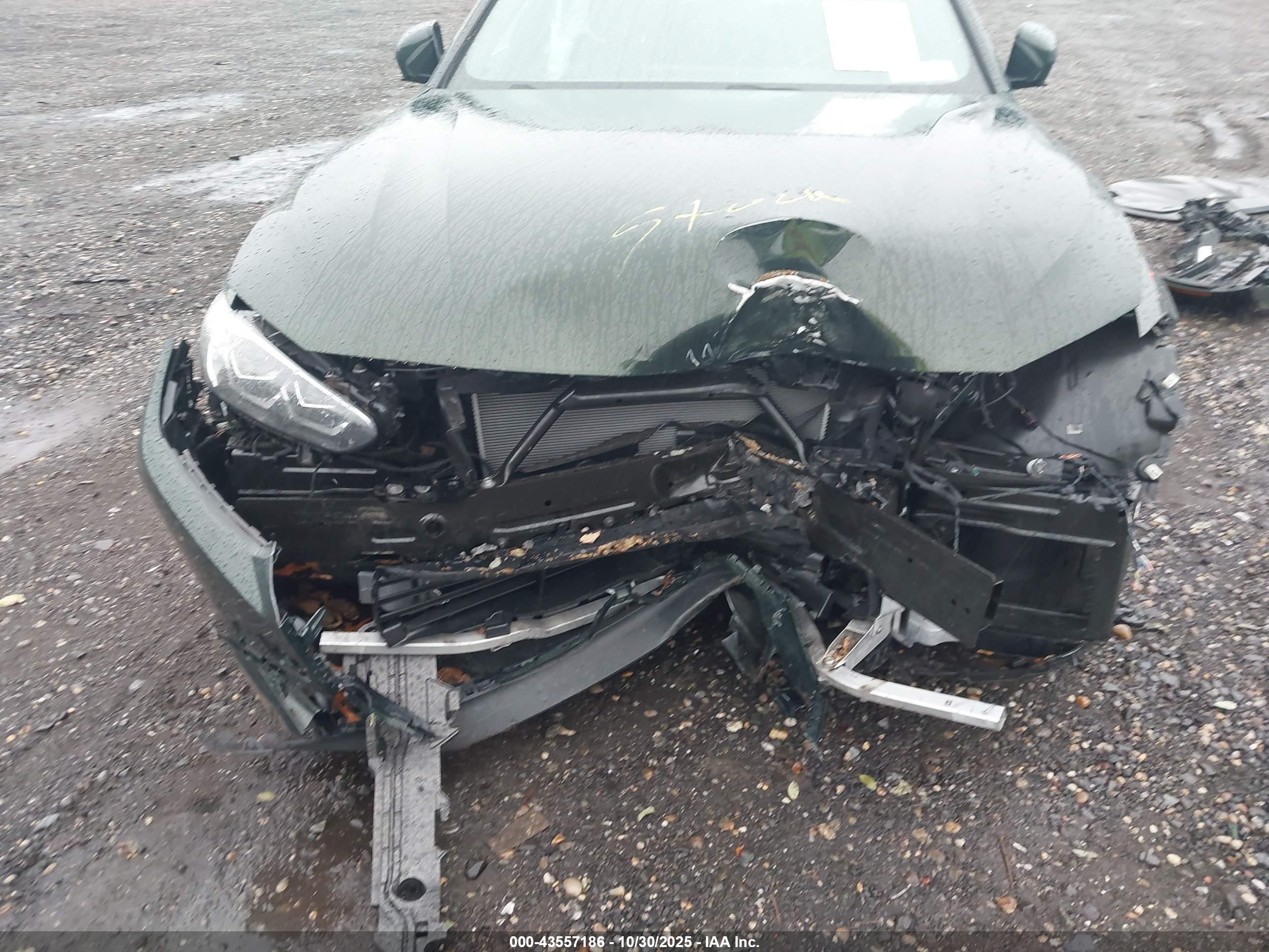 BMW I4 image 6