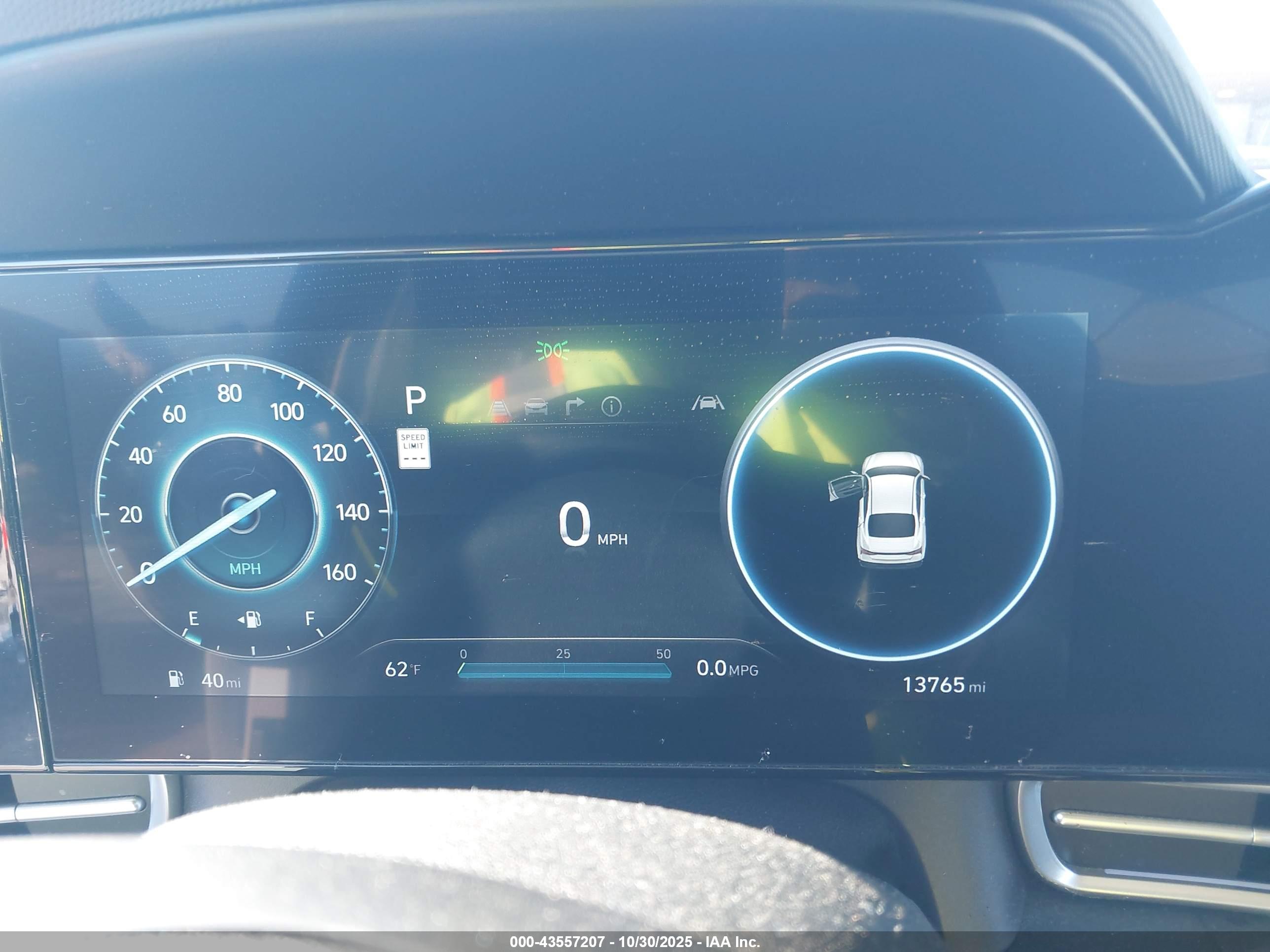 HYUNDAI ELANTRA image 7
