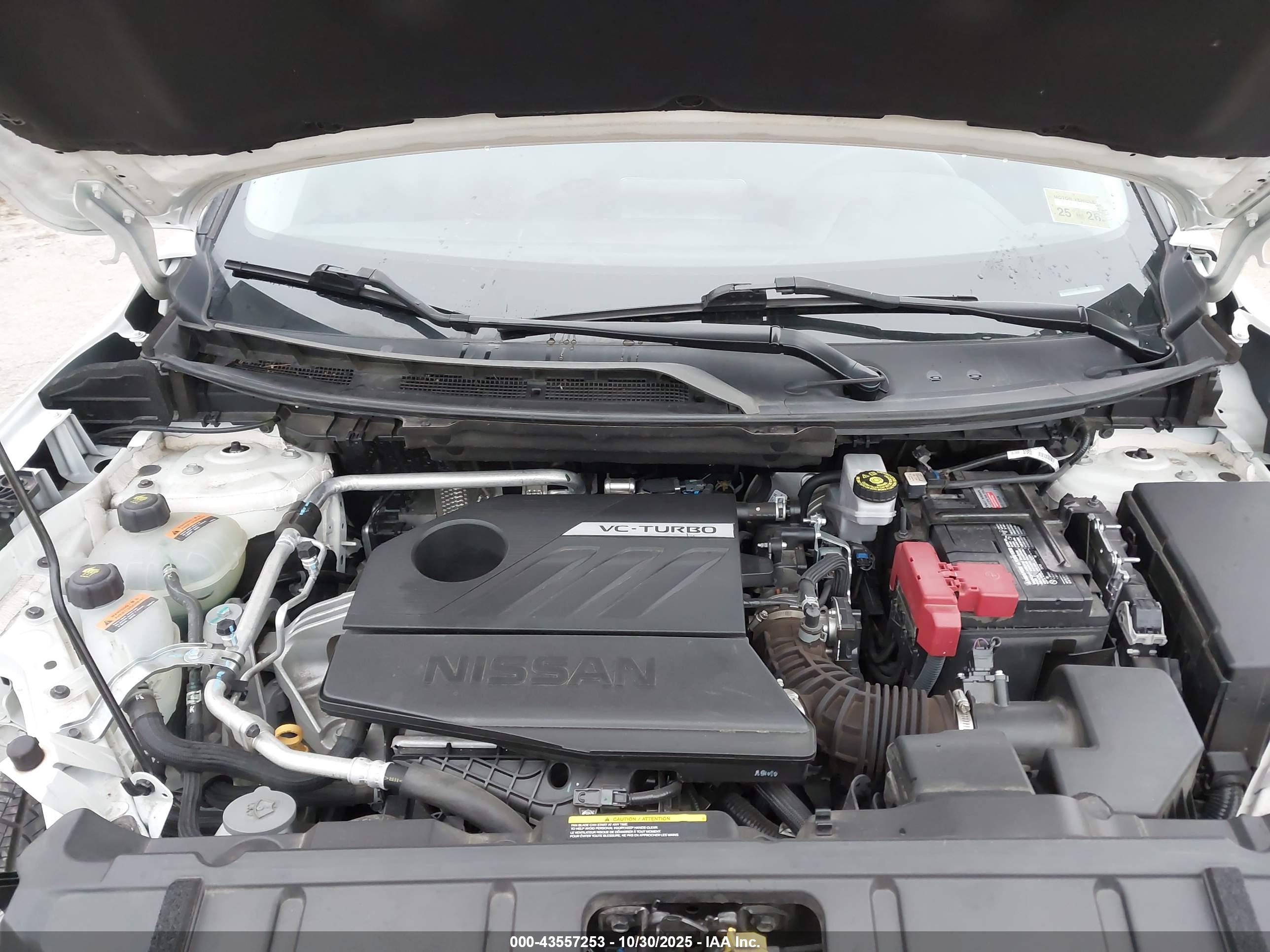 NISSAN ROGUE image 10
